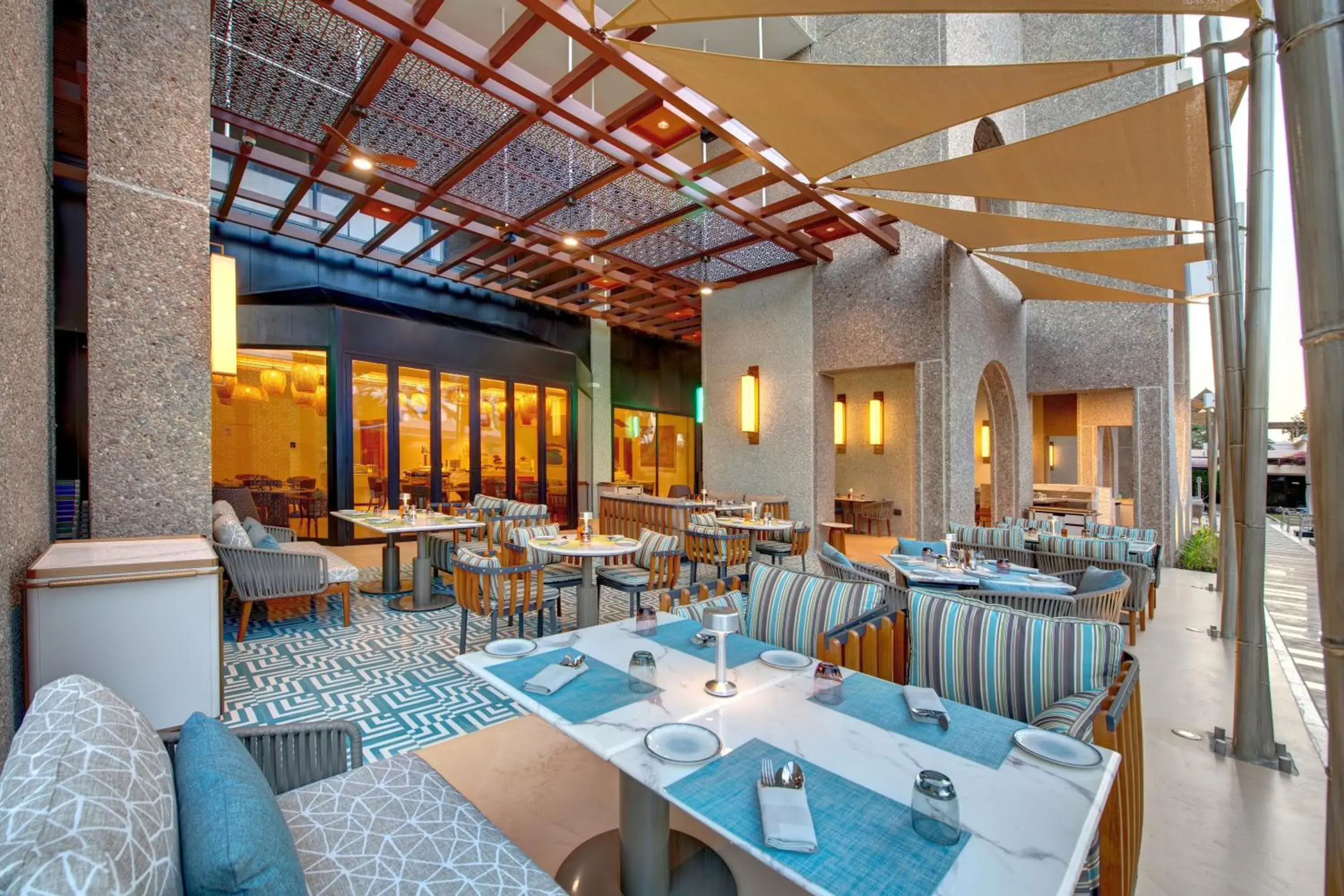 Restaurant/places to eat in InterContinental Muscat by IHG Restaurant/places to eat in InterContinental Muscat by IHG