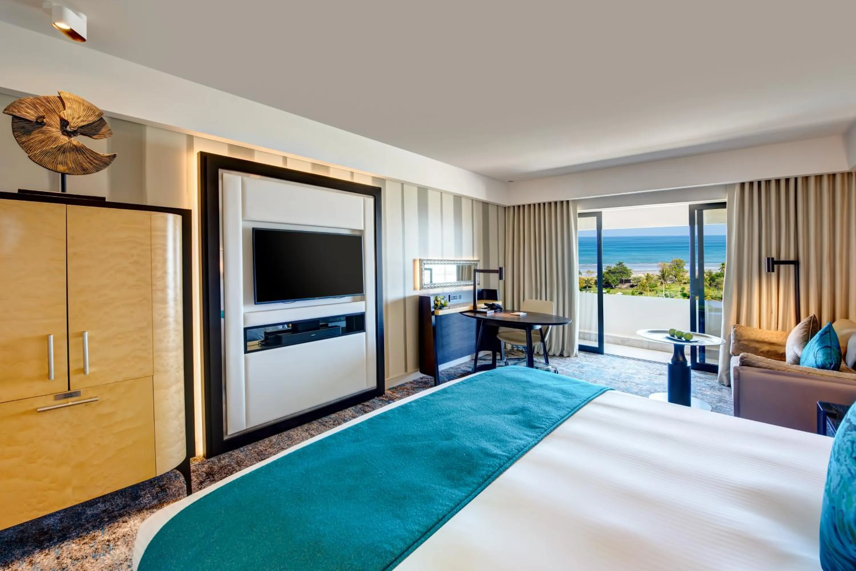 Photo of the whole room, Bed in InterContinental Muscat by IHG