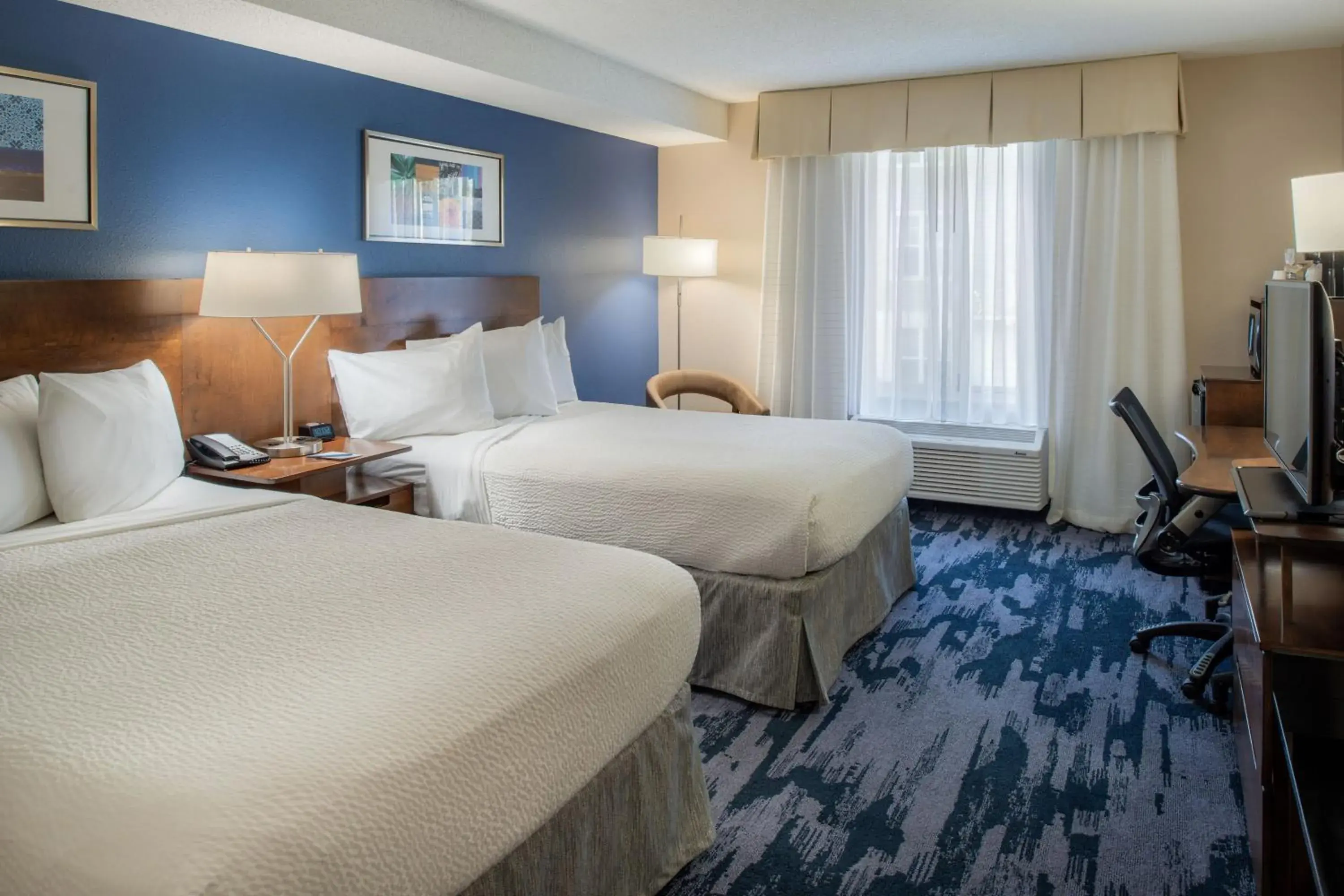 Double Room with Two Double Beds - Hearing Accessible in Fairfield by Marriott Double Room with Two Double Beds - Hearing Accessible in Fairfield by Marriott