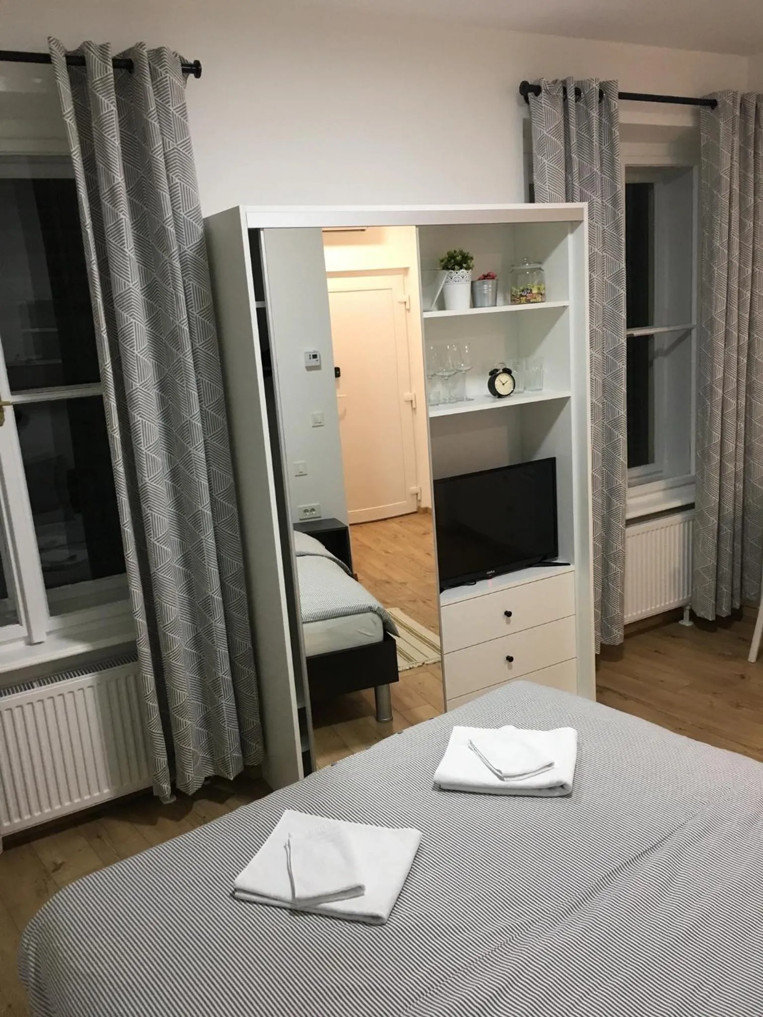 Bed in Old Town Tale