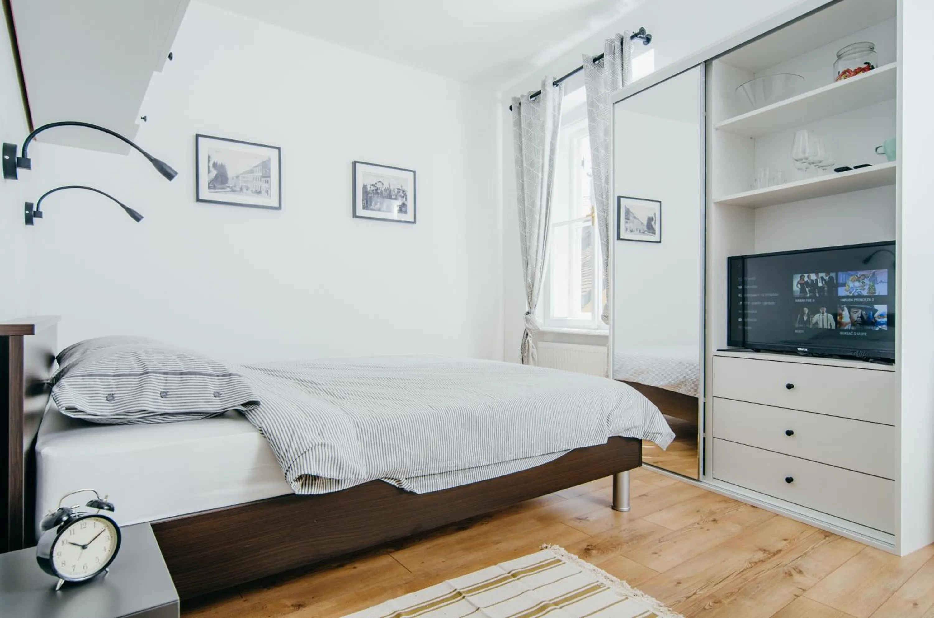 Bed in Old Town Tale