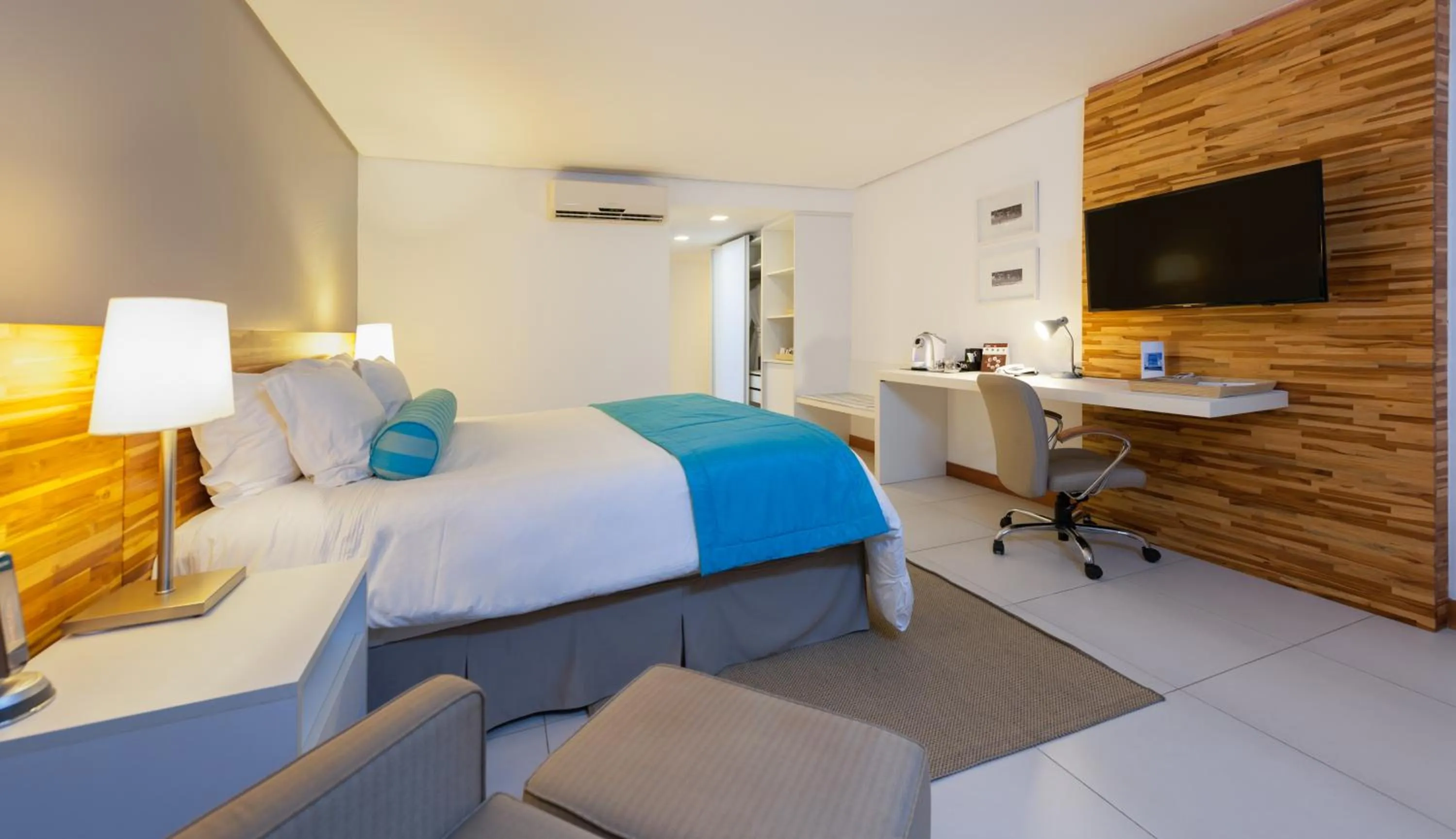 Bedroom, Bed in Best Western Premier Maceió