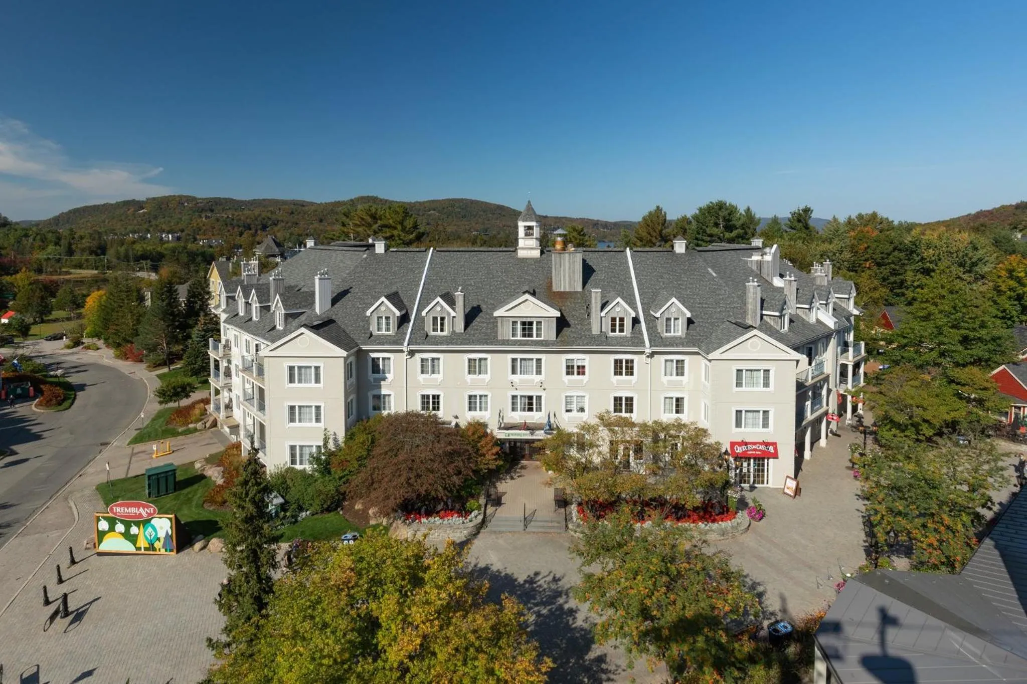 Property building in Holiday Inn Express & Suites Tremblant by IHG