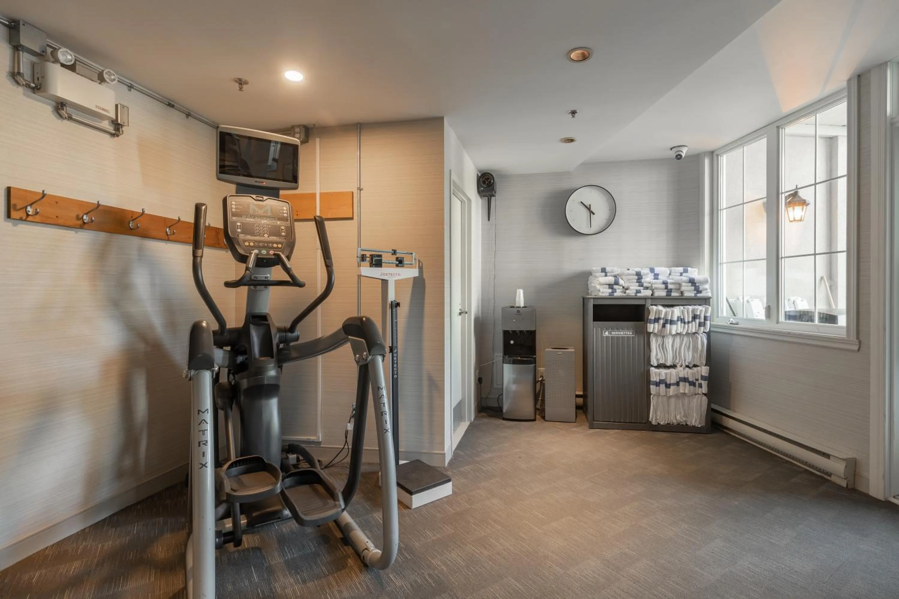 Fitness centre/facilities in Holiday Inn Express & Suites Tremblant by IHG