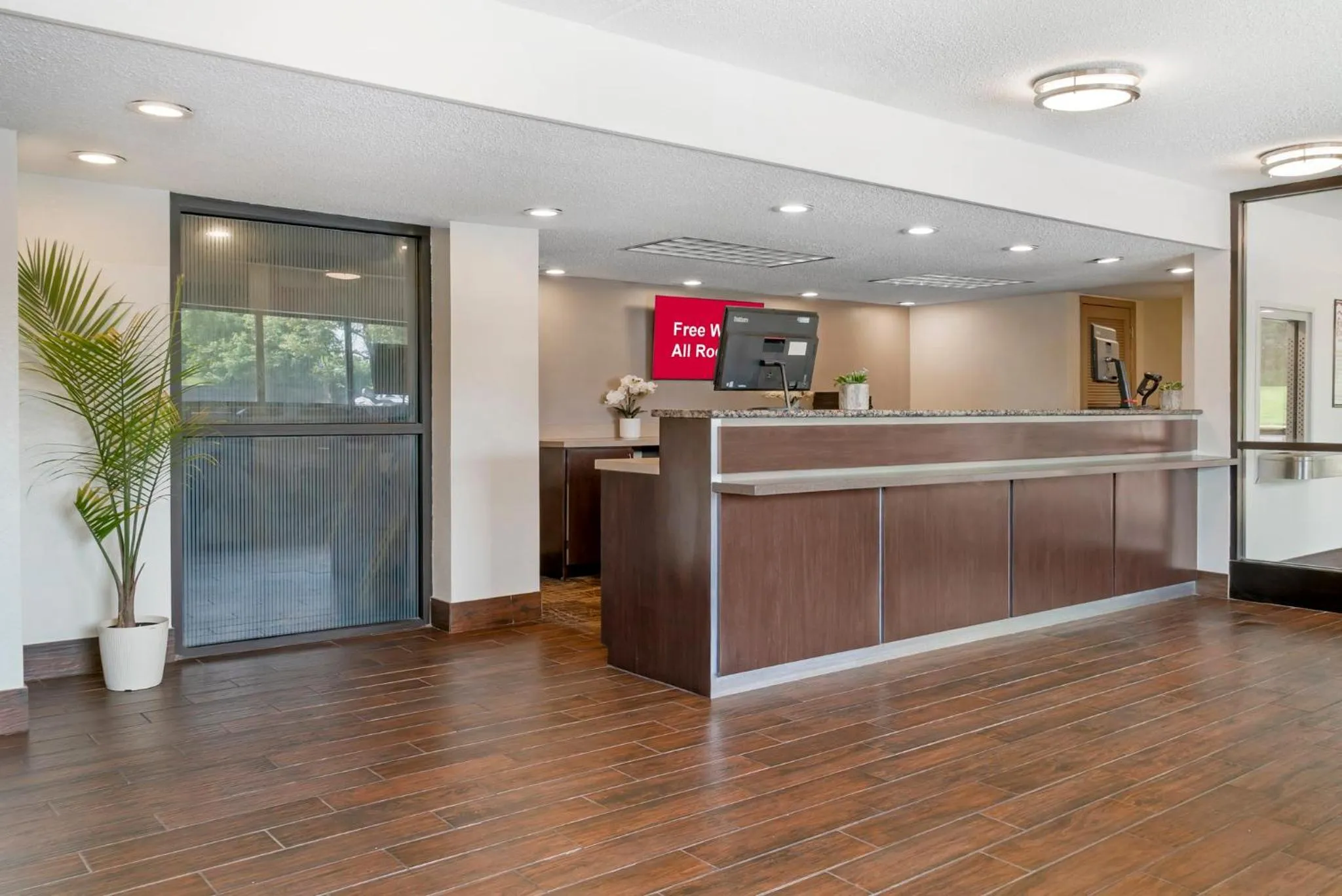 Lobby or reception in Red Roof Inn Detroit-Rochester Hills/ Auburn Hills