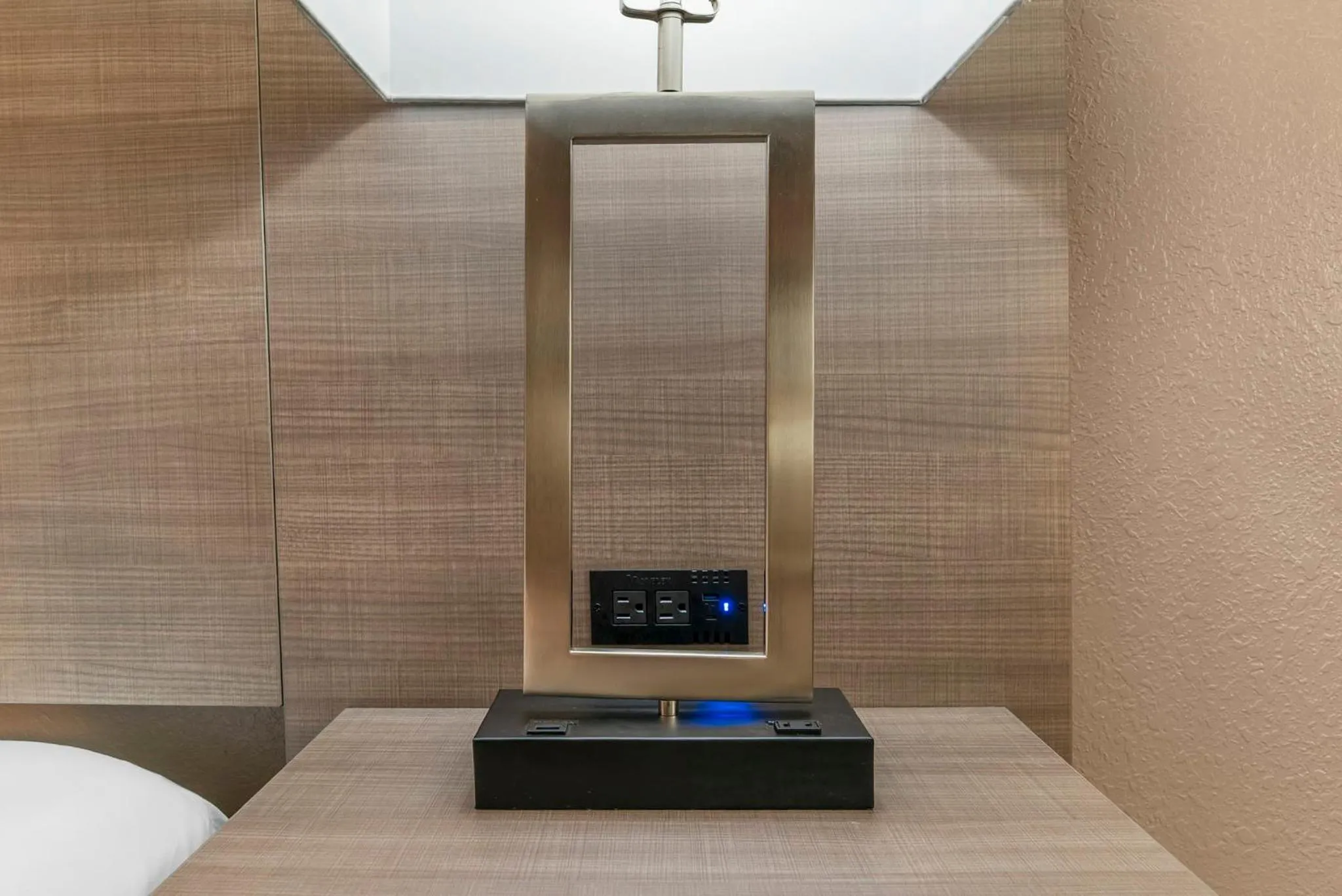 Photo of the whole room in Red Roof Inn Detroit-Rochester Hills/ Auburn Hills