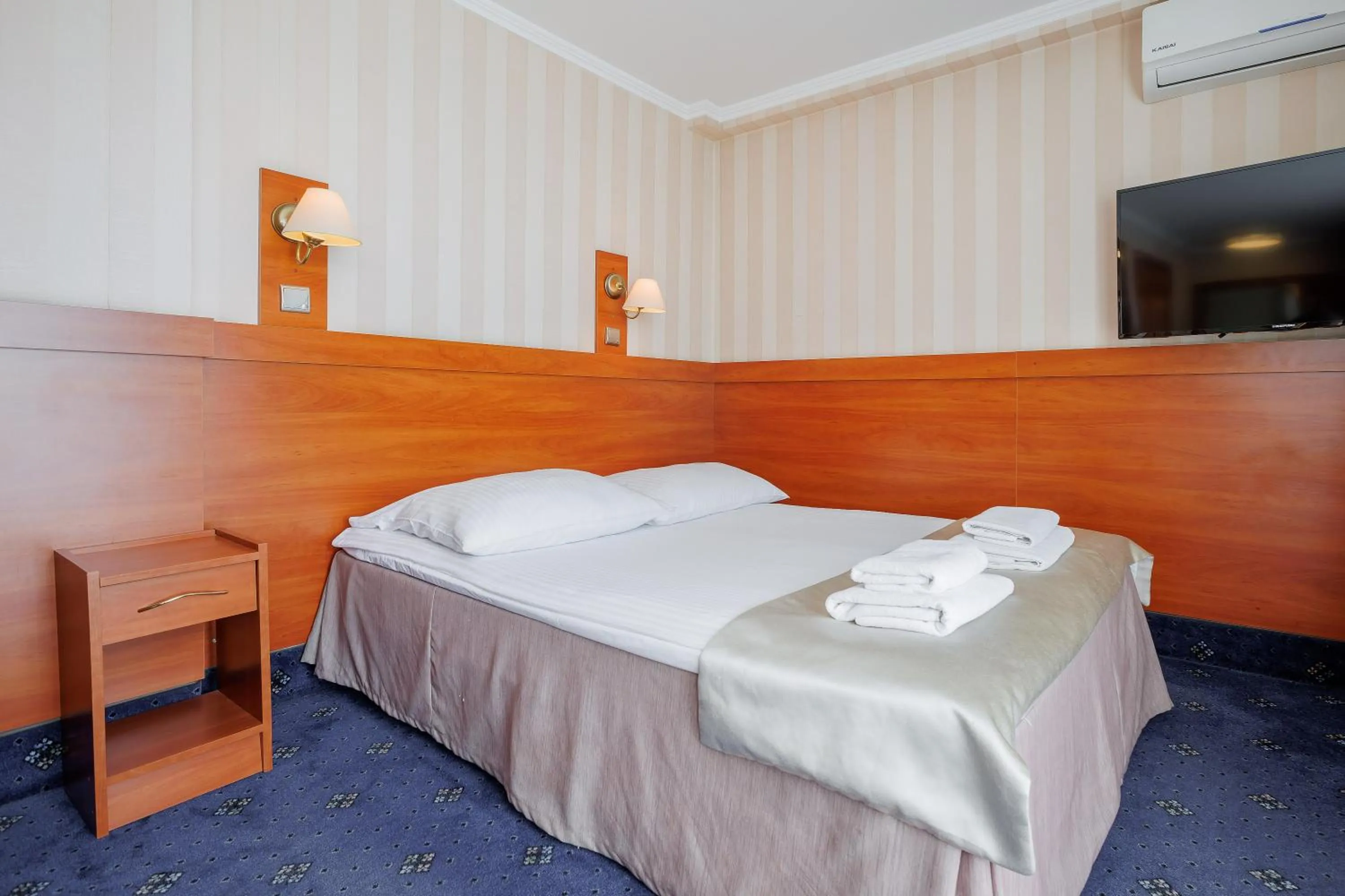 Bed in Hotel Cristal Park