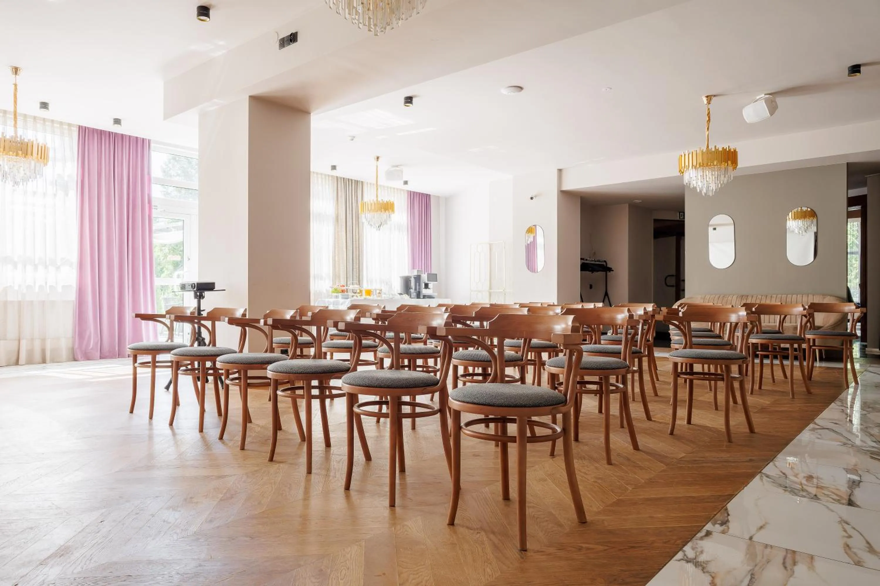 Meeting/conference room in Hotel Cristal Park
