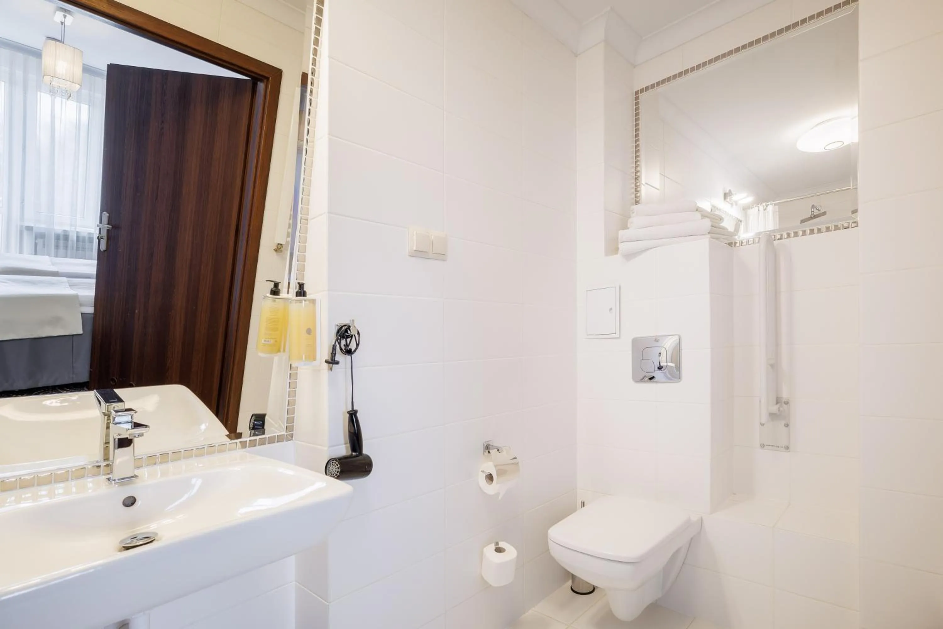 Bathroom in Hotel Cristal Park