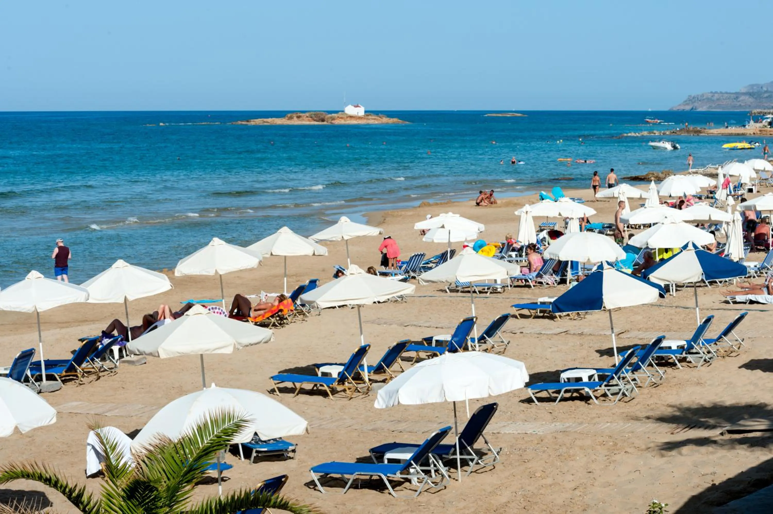 Beach in Laplaya Beach