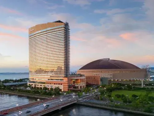 Hilton Fukuoka Sea Hawk Hilton Fukuoka Sea Hawk