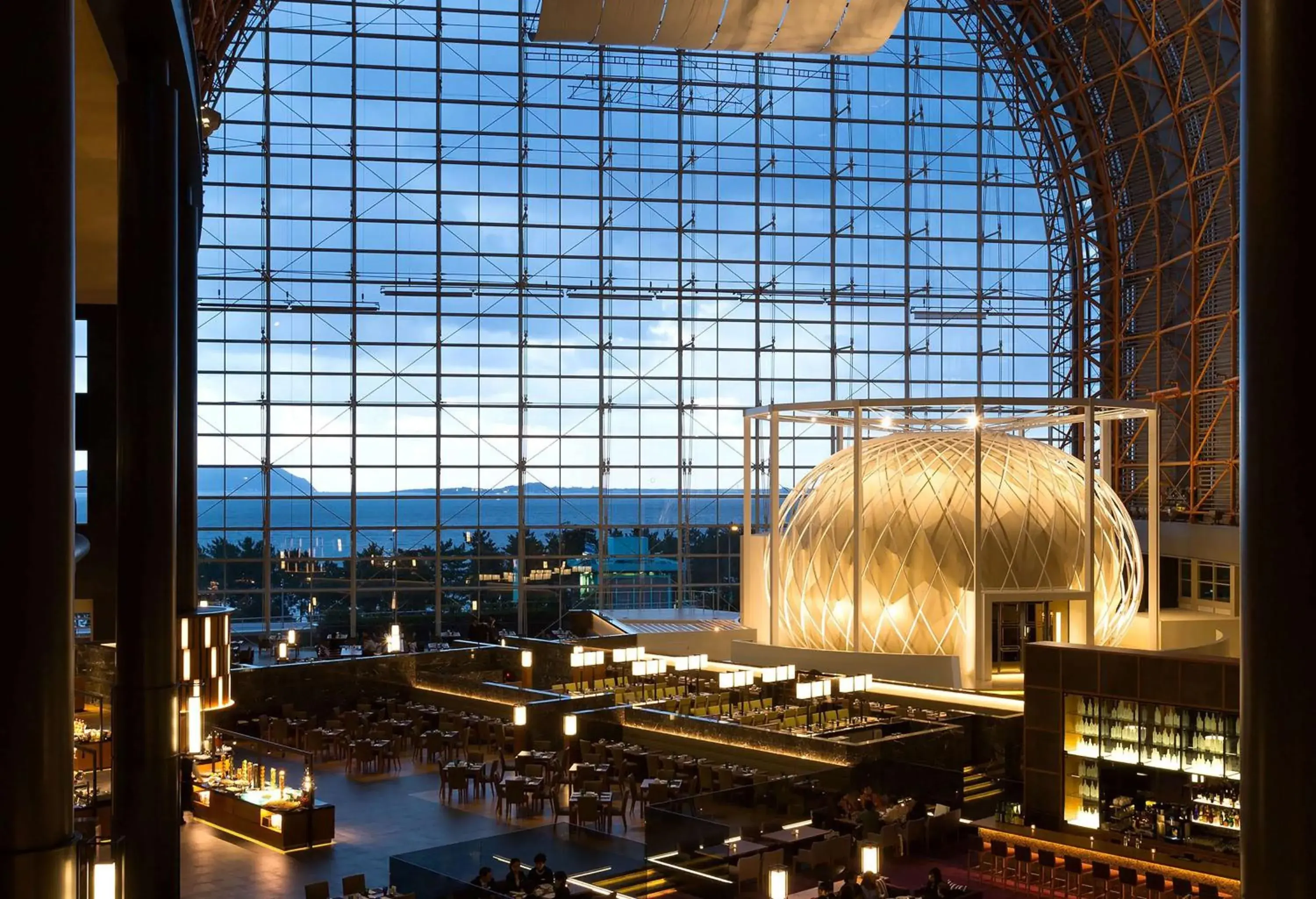 Restaurant/places to eat in Hilton Fukuoka Sea Hawk Restaurant/places to eat in Hilton Fukuoka Sea Hawk