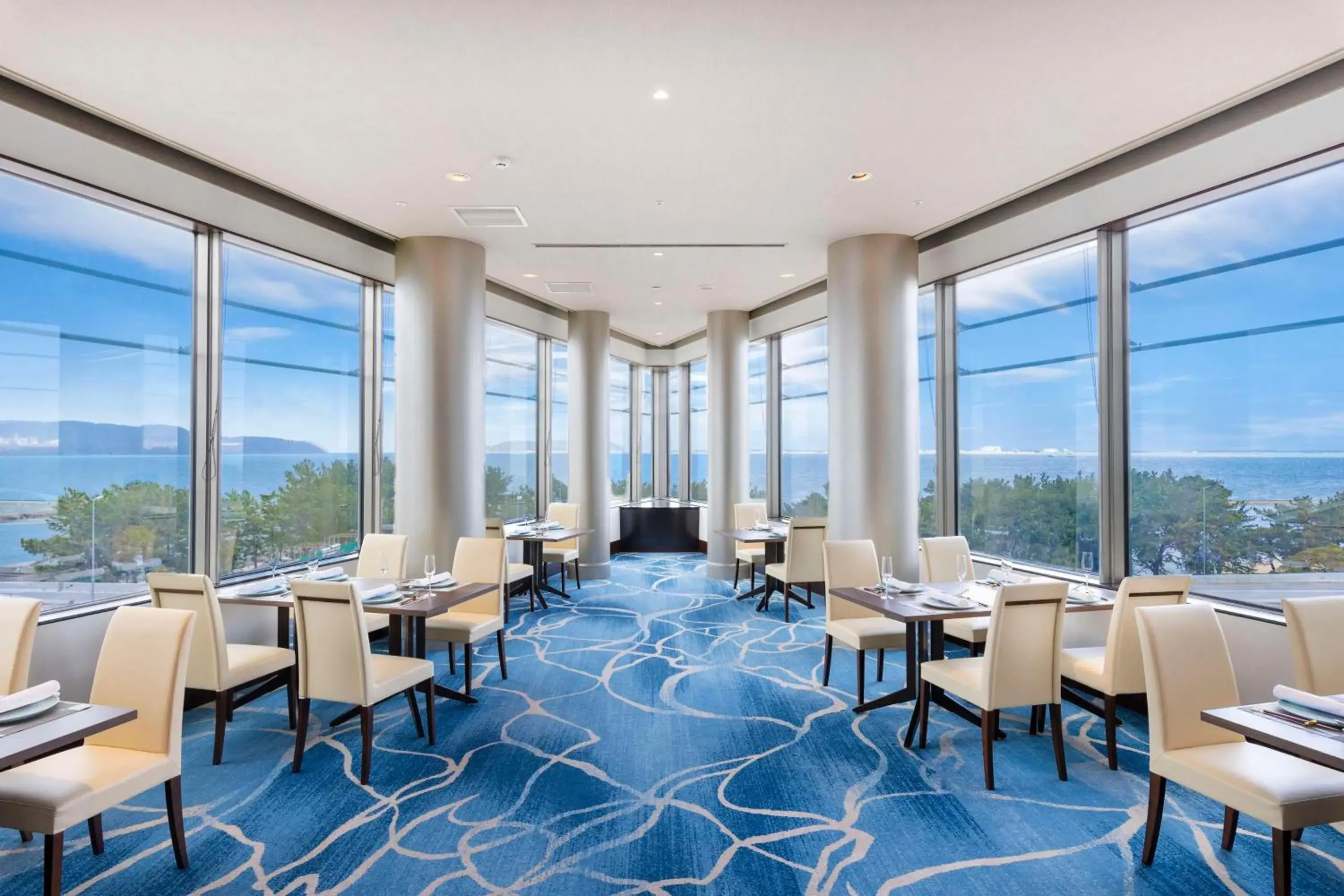 Restaurant/places to eat in Hilton Fukuoka Sea Hawk Restaurant/places to eat in Hilton Fukuoka Sea Hawk