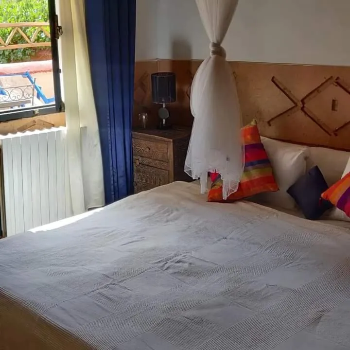 Bed in Riad Des Vieilles Charrues