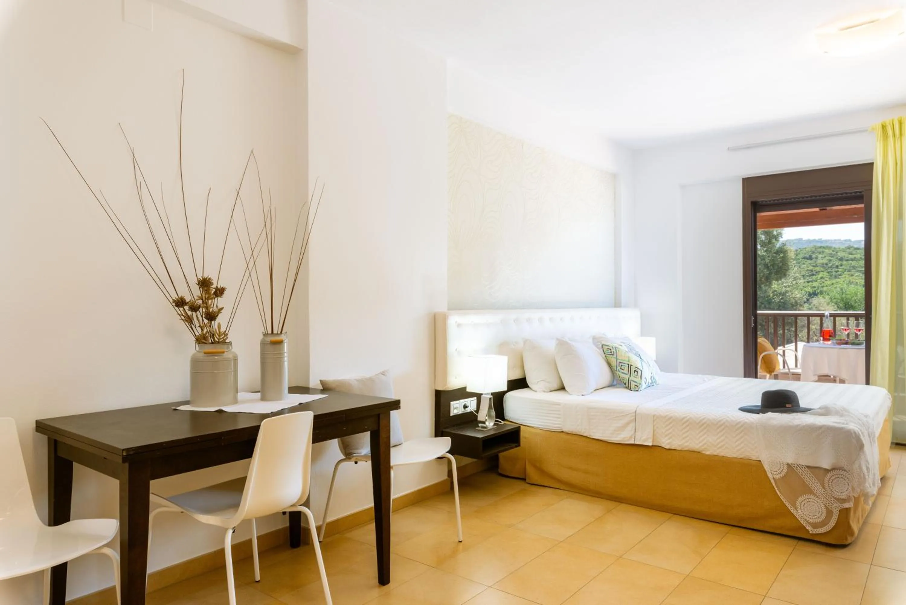 Photo of the whole room, Bed in 3Aktes Suites & Studios