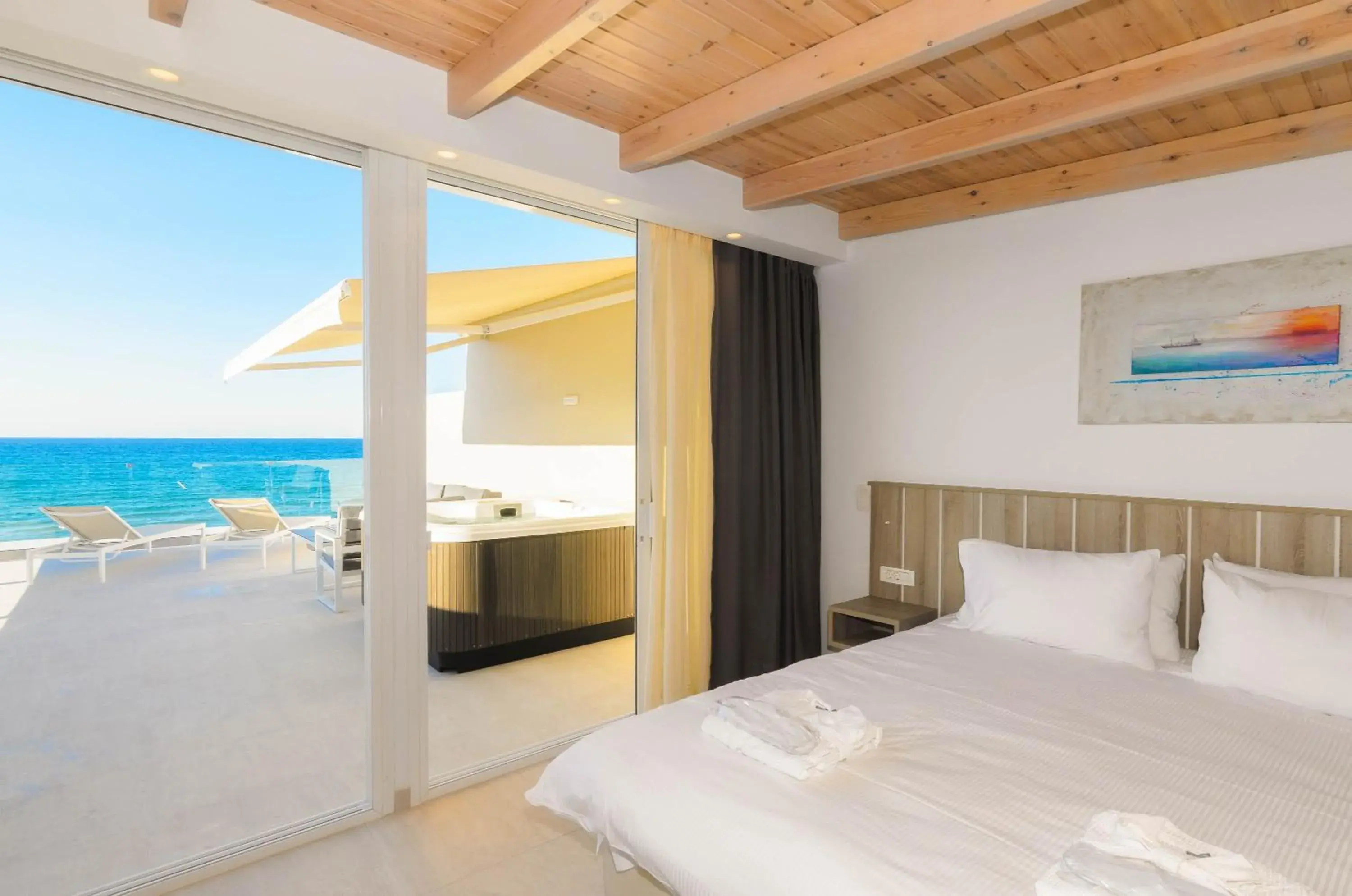 Photo of the whole room, Bed in Iakinthos, Tsilivi Beach Photo of the whole room, Bed in Iakinthos, Tsilivi Beach