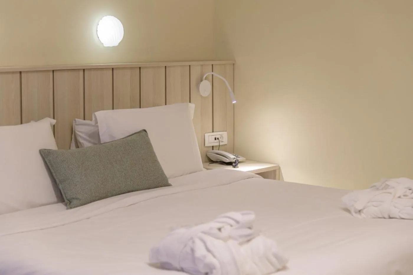 Bedroom, Bed in Iakinthos, Tsilivi Beach