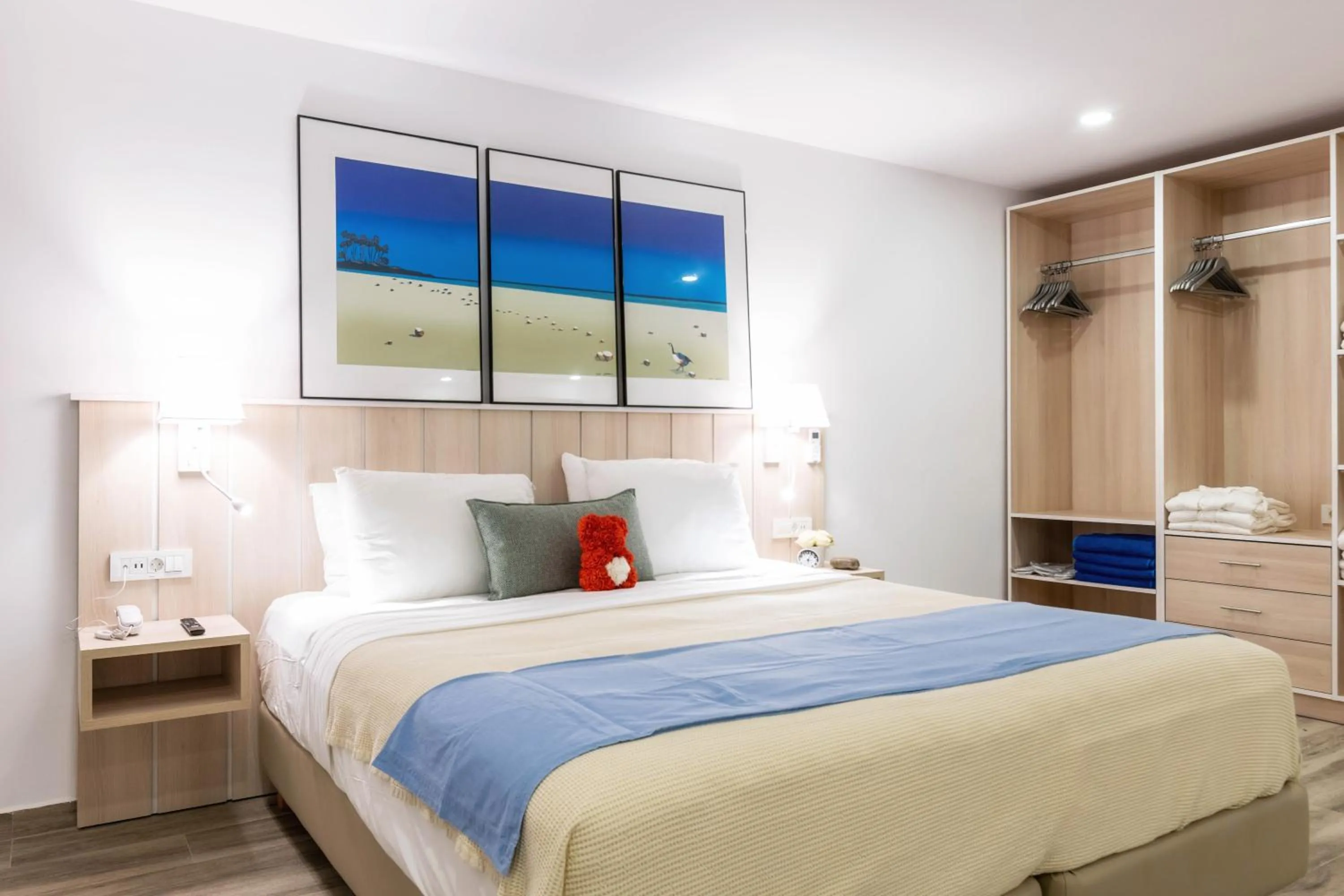 Bedroom, Bed in Iakinthos, Tsilivi Beach