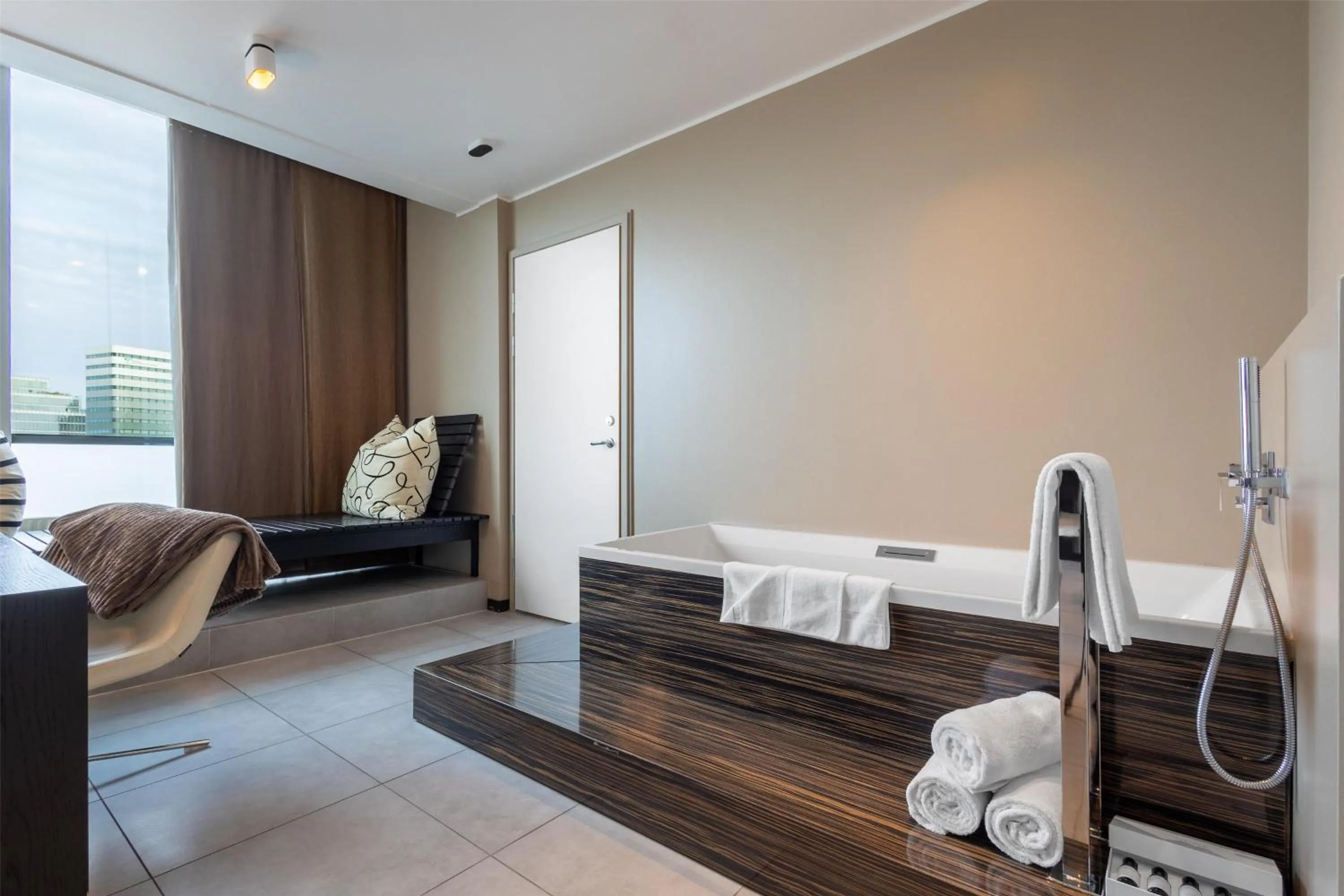 Bath, Bed in Hyatt Place Gothenburg Central