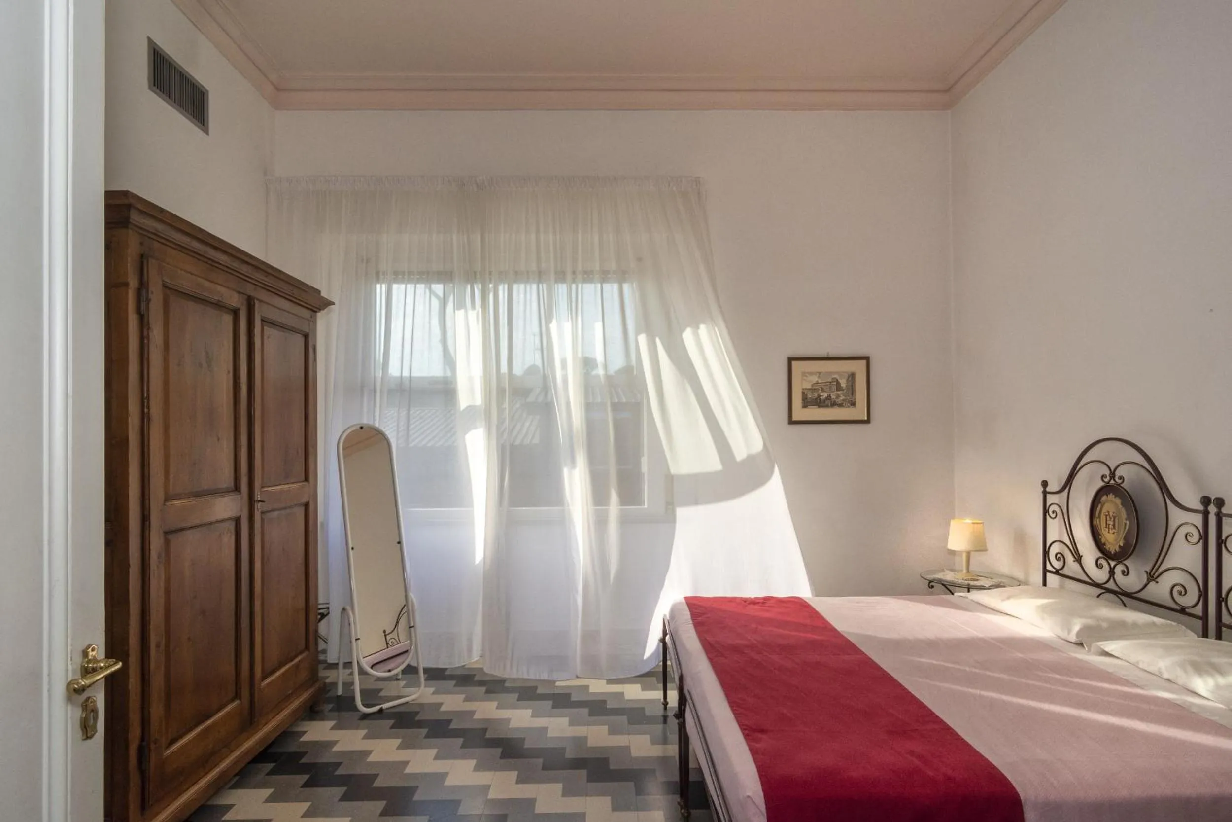 Summer, Bed in Hotel Villa Edera