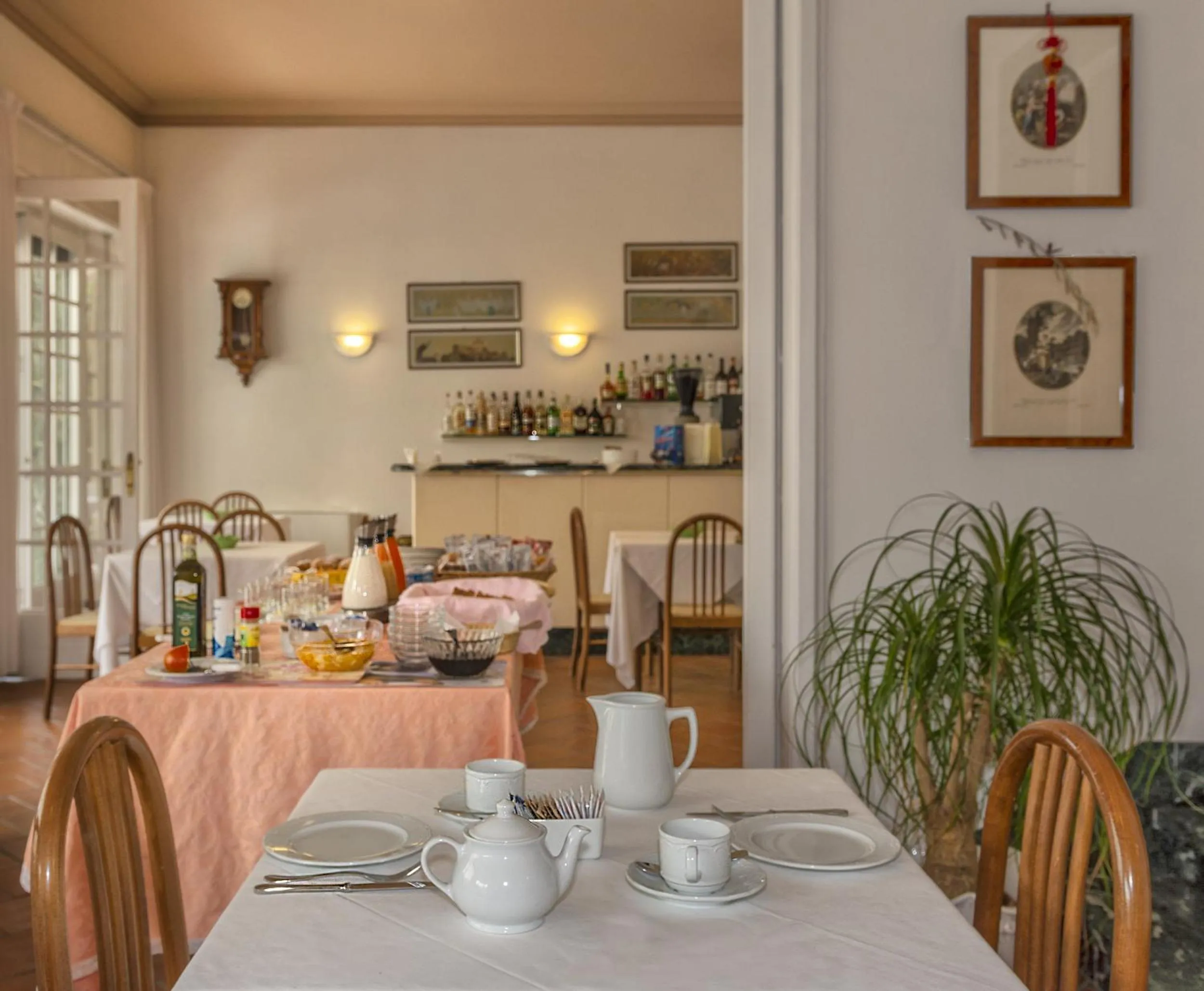 Breakfast in Hotel Villa Edera