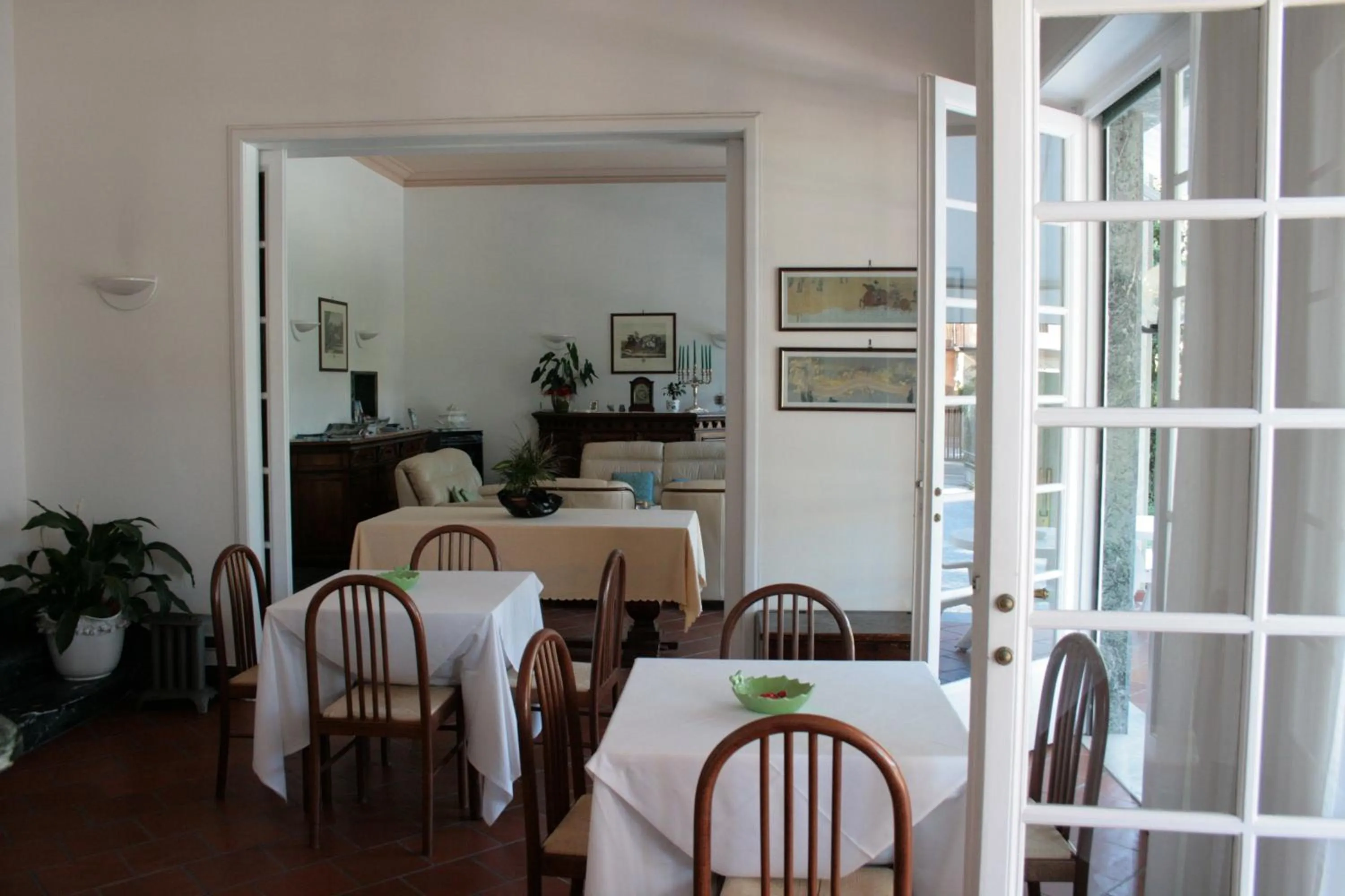 Restaurant/places to eat in Hotel Villa Edera
