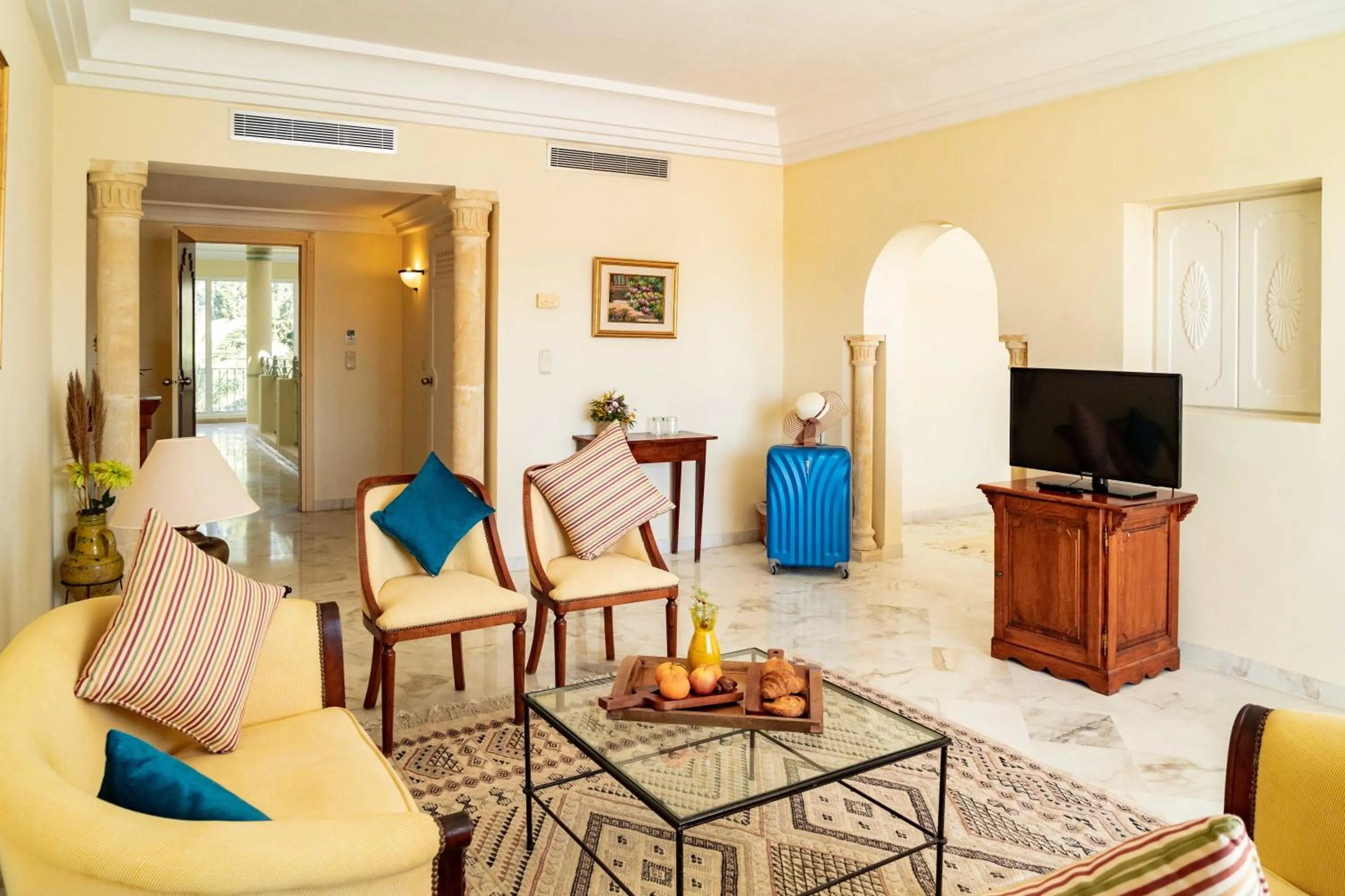 TV and multimedia in TMK Flora Park by Turismark - Adults Only