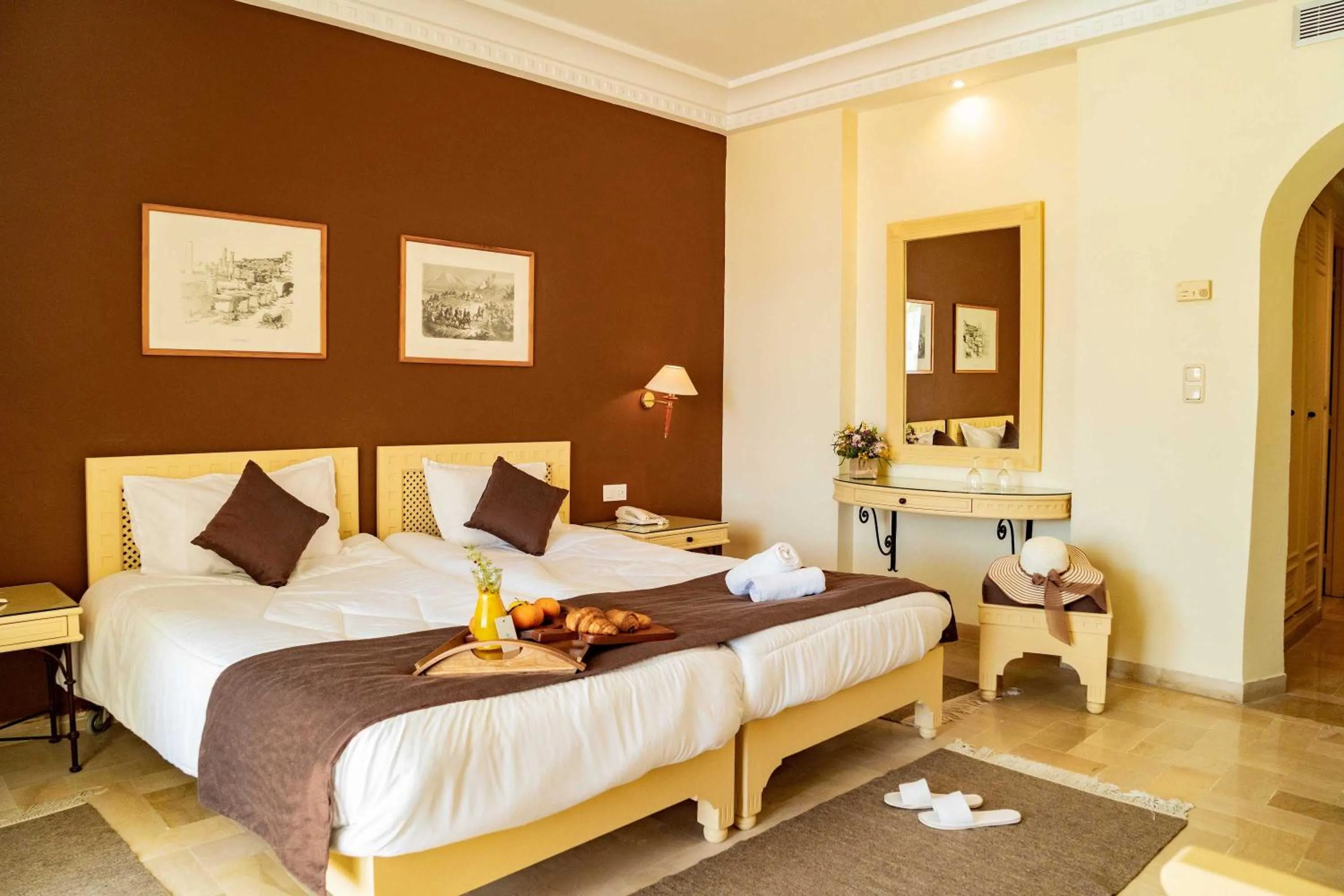 Photo of the whole room, Bed in TMK Flora Park by Turismark - Adults Only