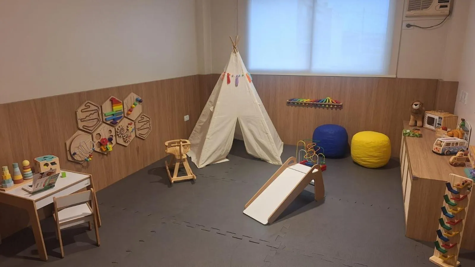 Kids's club in Jk Premium Hotel e Eventos