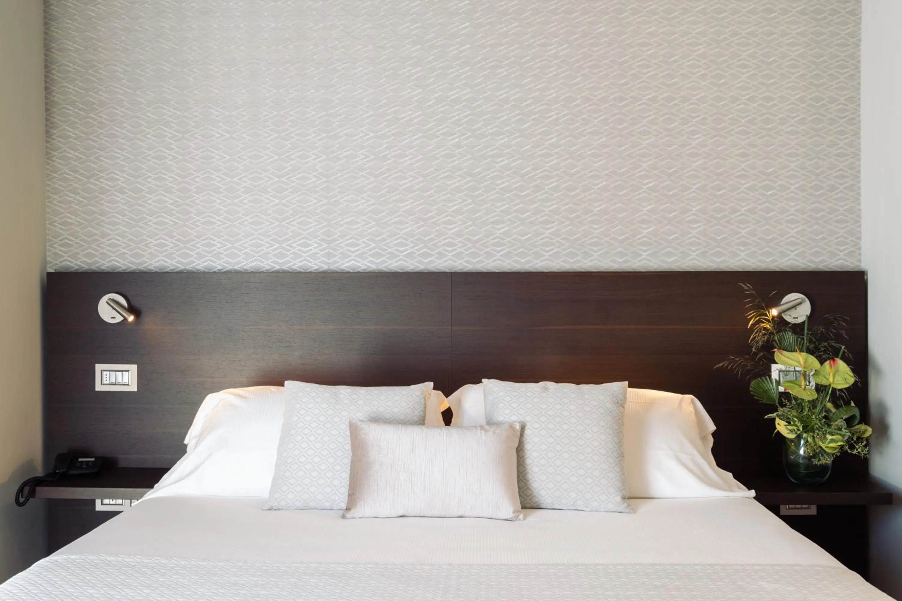 Bedroom, Bed in Hotel Michelangelo