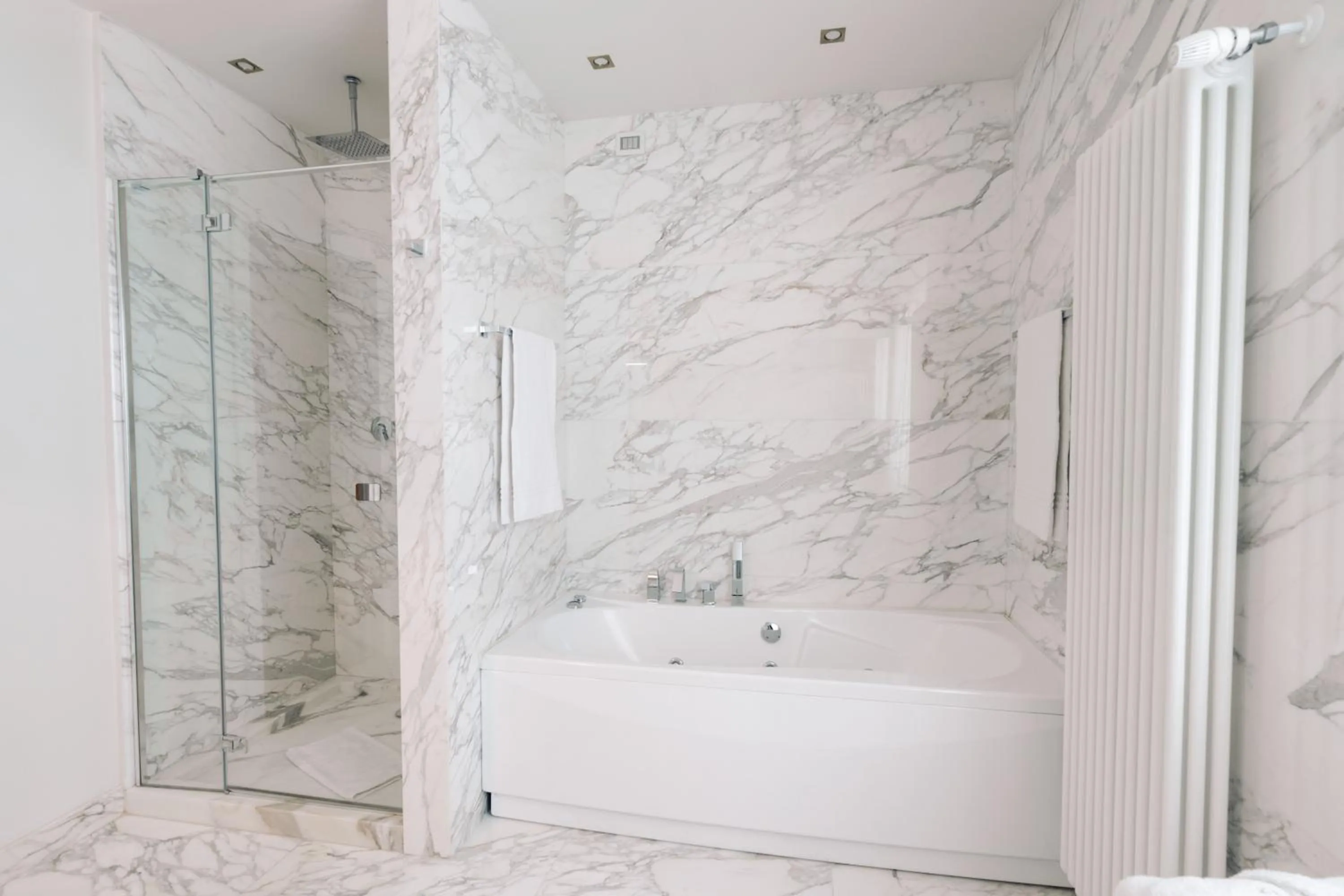 Bathroom in Hotel Michelangelo