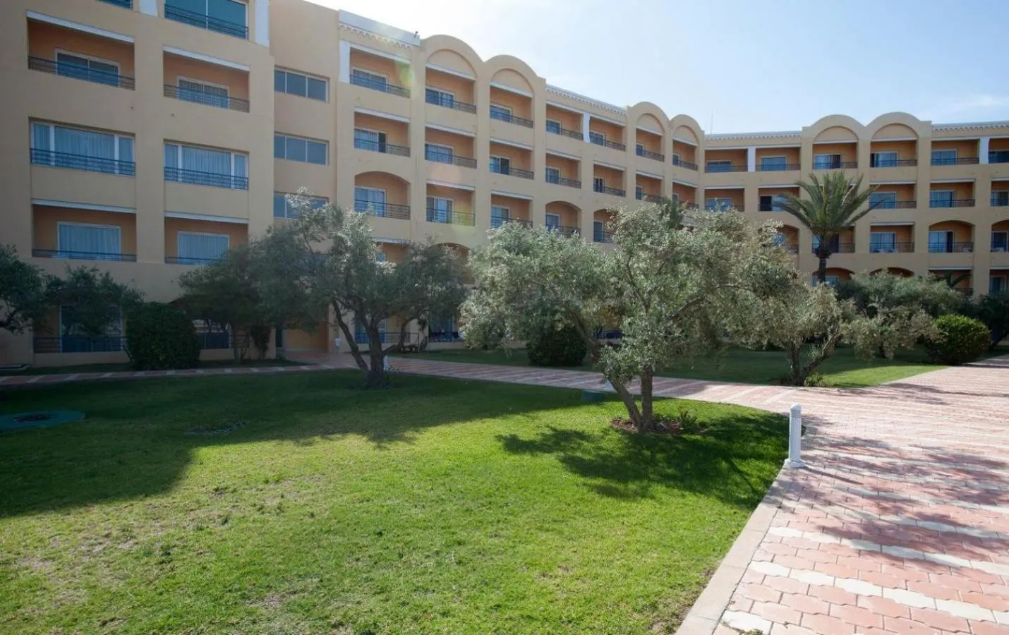 Property building in Hotel Nour Palace Resort & Thalasso Mahdia