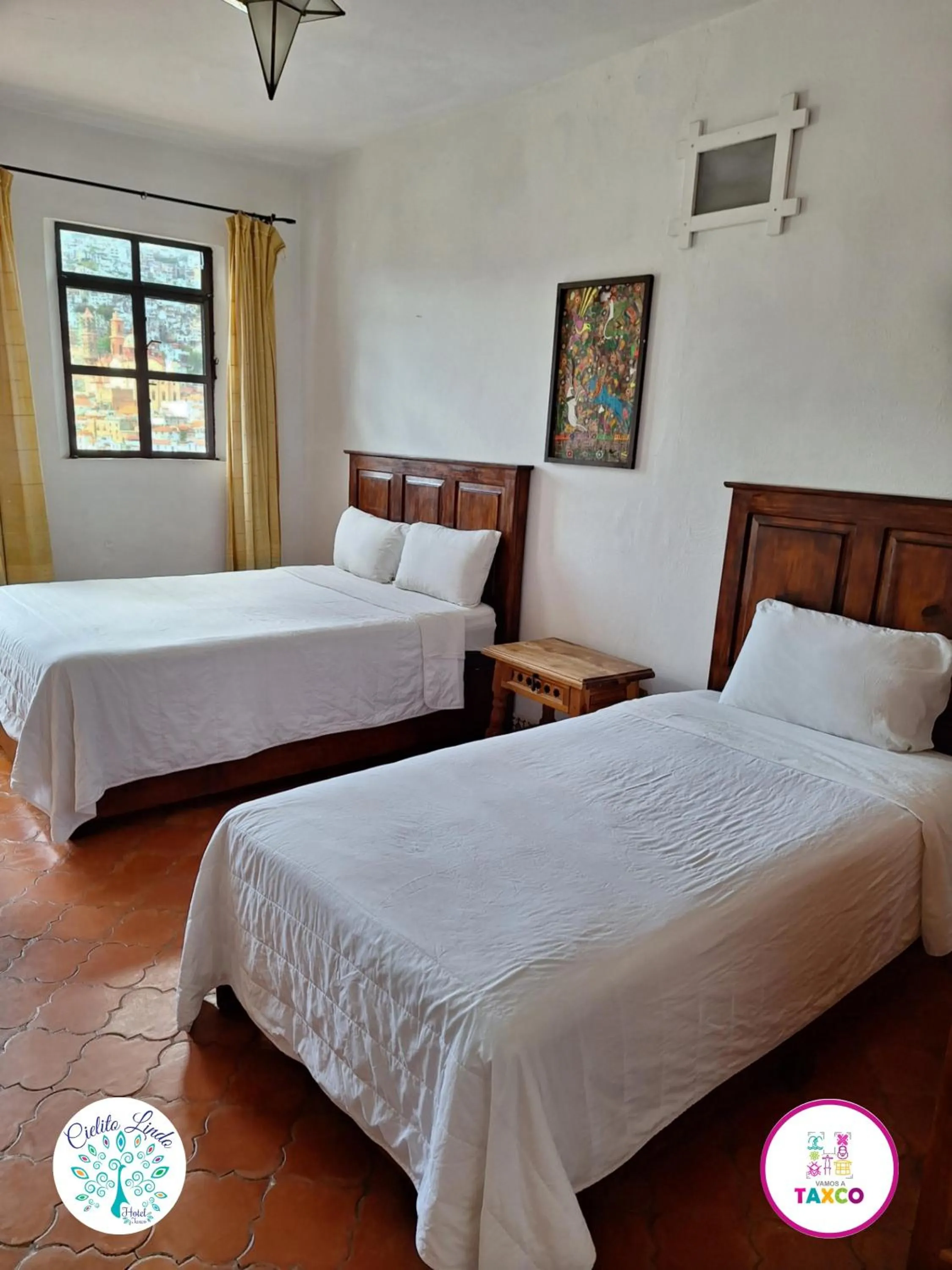 Bed in Hotel Cielito Lindo, Taxco