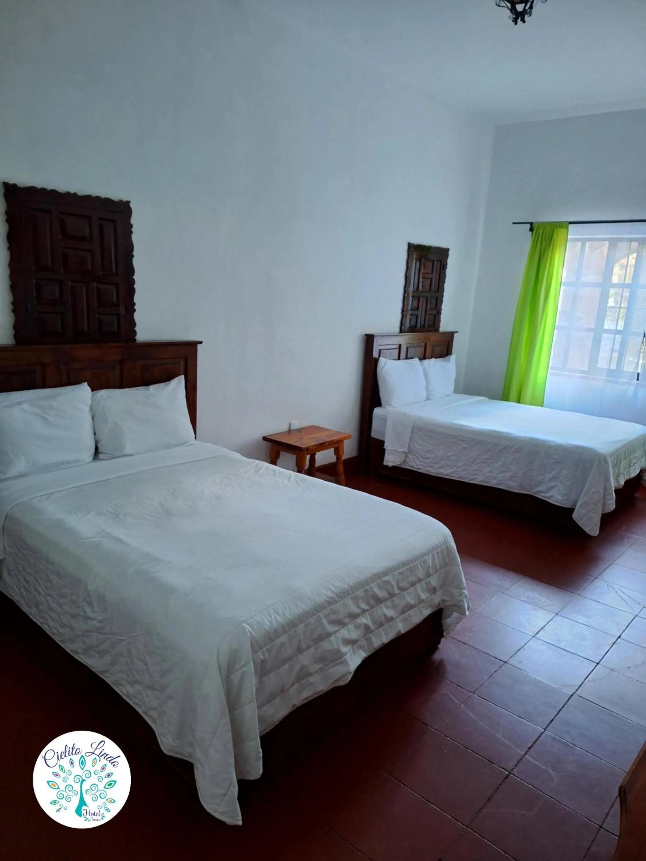 Bed in Hotel Cielito Lindo, Taxco