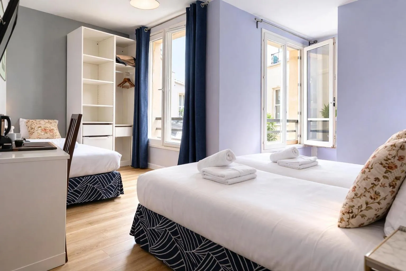 Bed in Hôtel Apollo Opéra