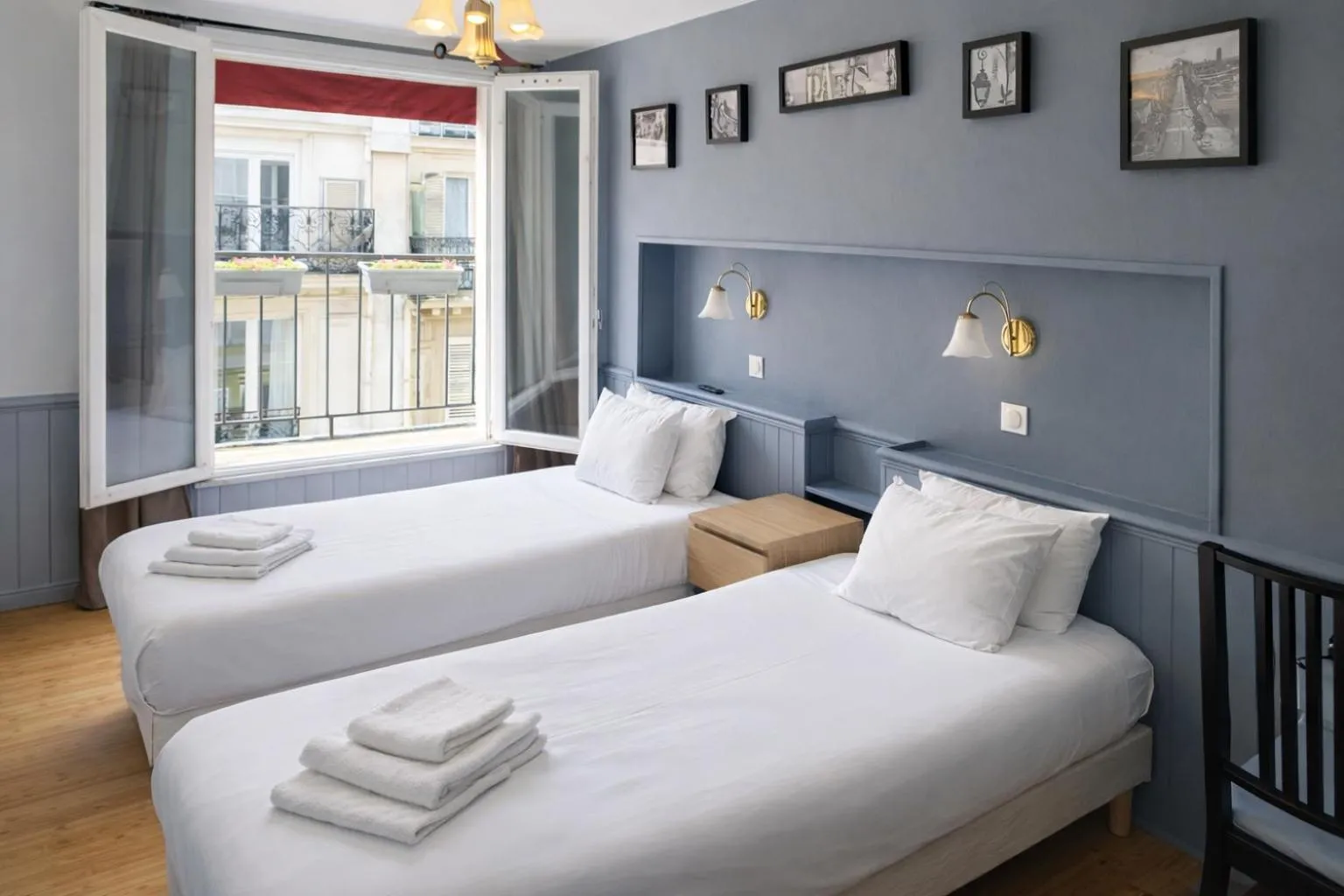 Bed in Hôtel Apollo Opéra