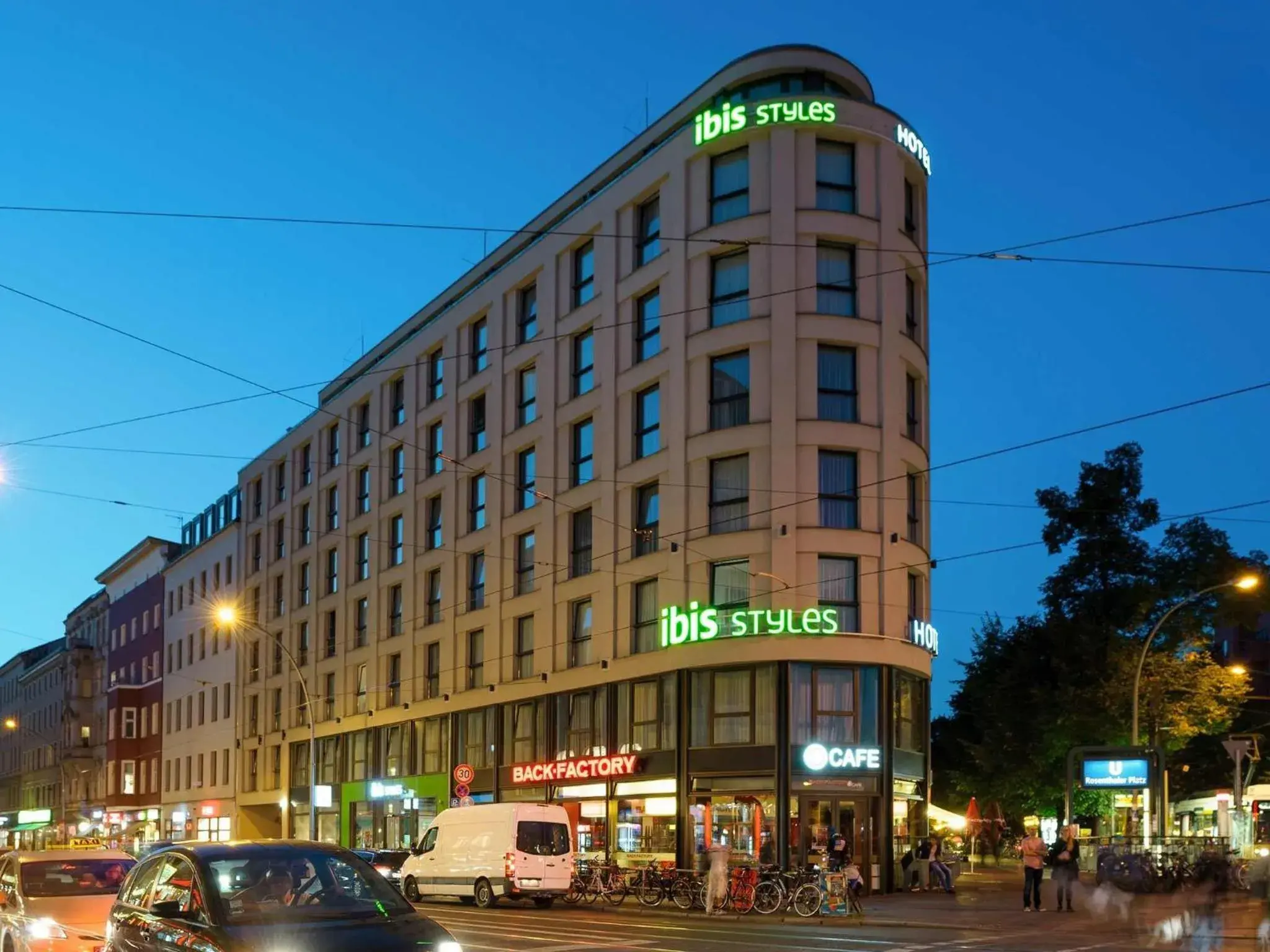 Property building in ibis Styles Hotel Berlin Mitte Property building in ibis Styles Hotel Berlin Mitte