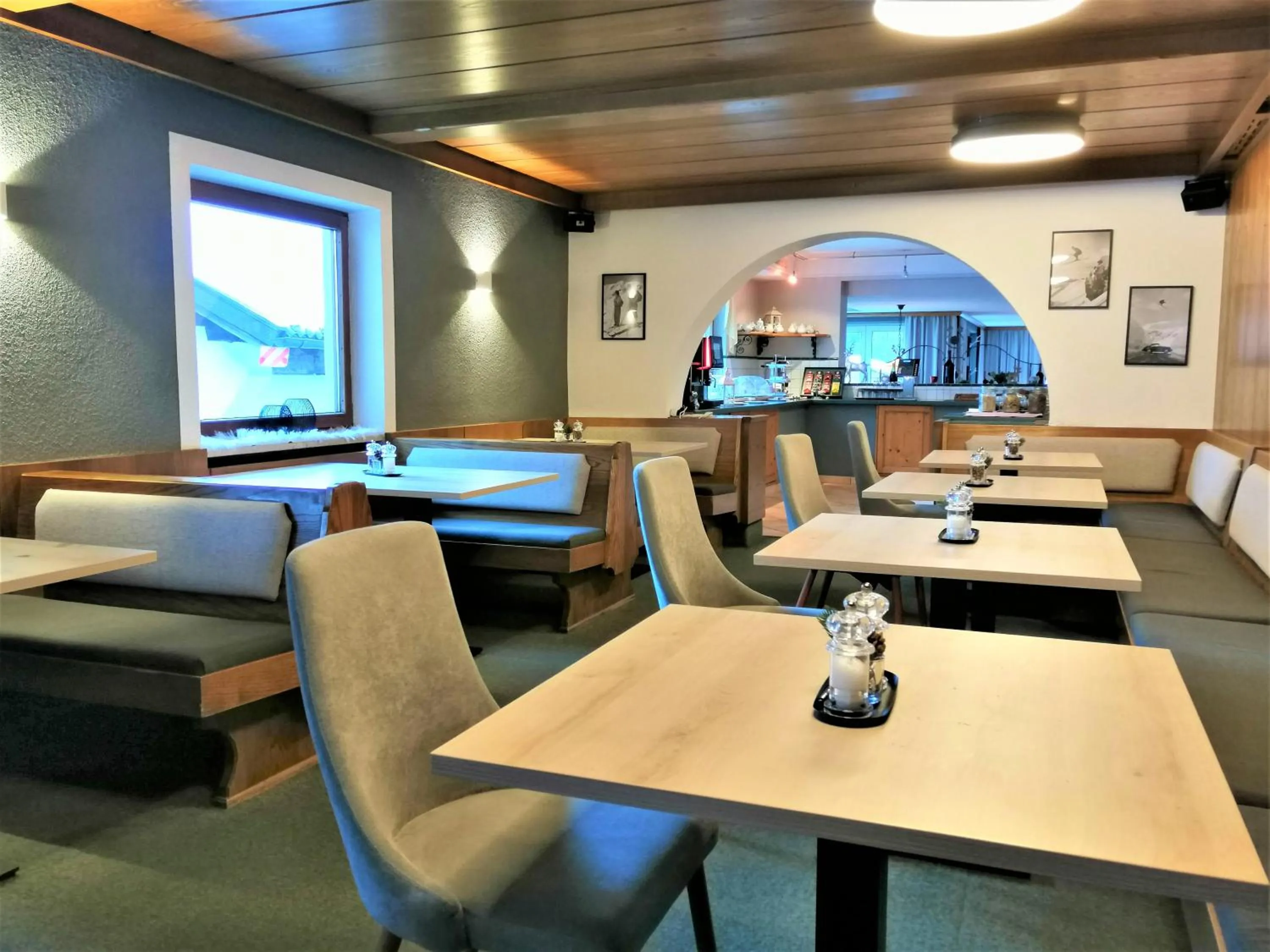 Restaurant/places to eat in Hotel Lärchenhof