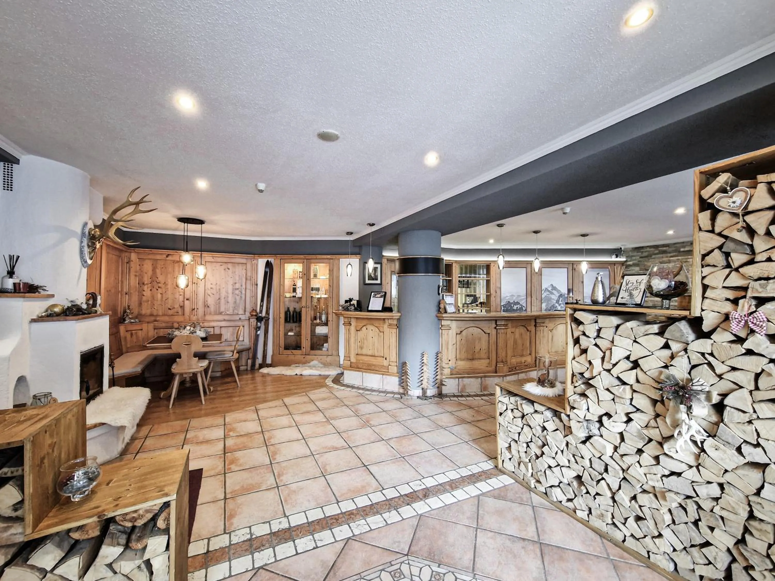 Lobby or reception in Hotel Lärchenhof