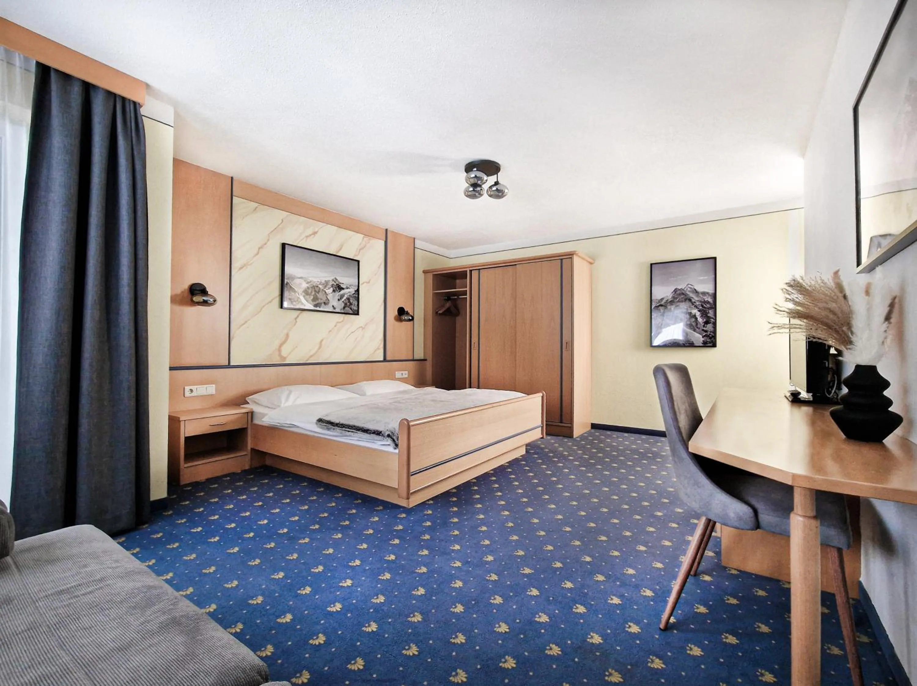 Photo of the whole room, Bed in Hotel Lärchenhof