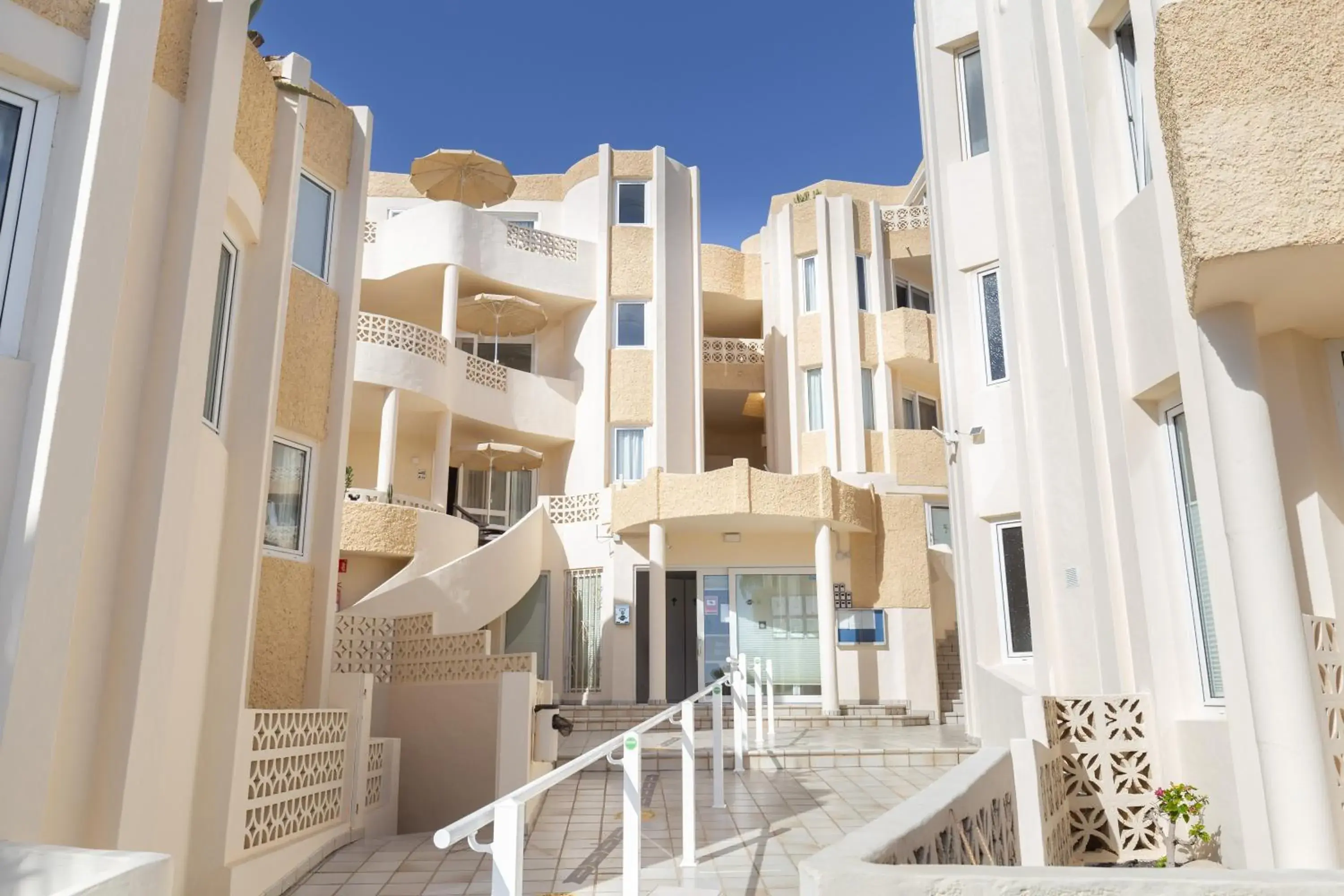 R2 Maryvent Beach Apartments R2 Maryvent Beach Apartments
