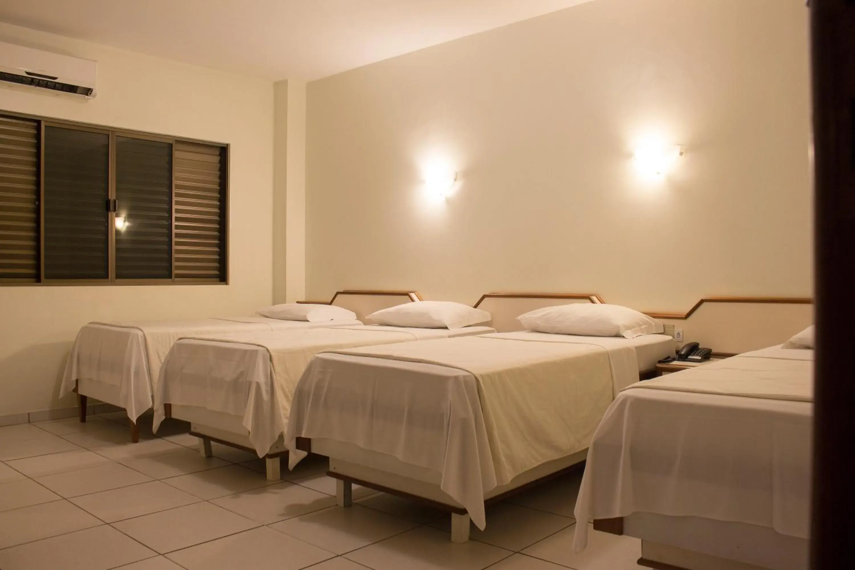 Bed in Praia Sol Hotel Bed in Praia Sol Hotel