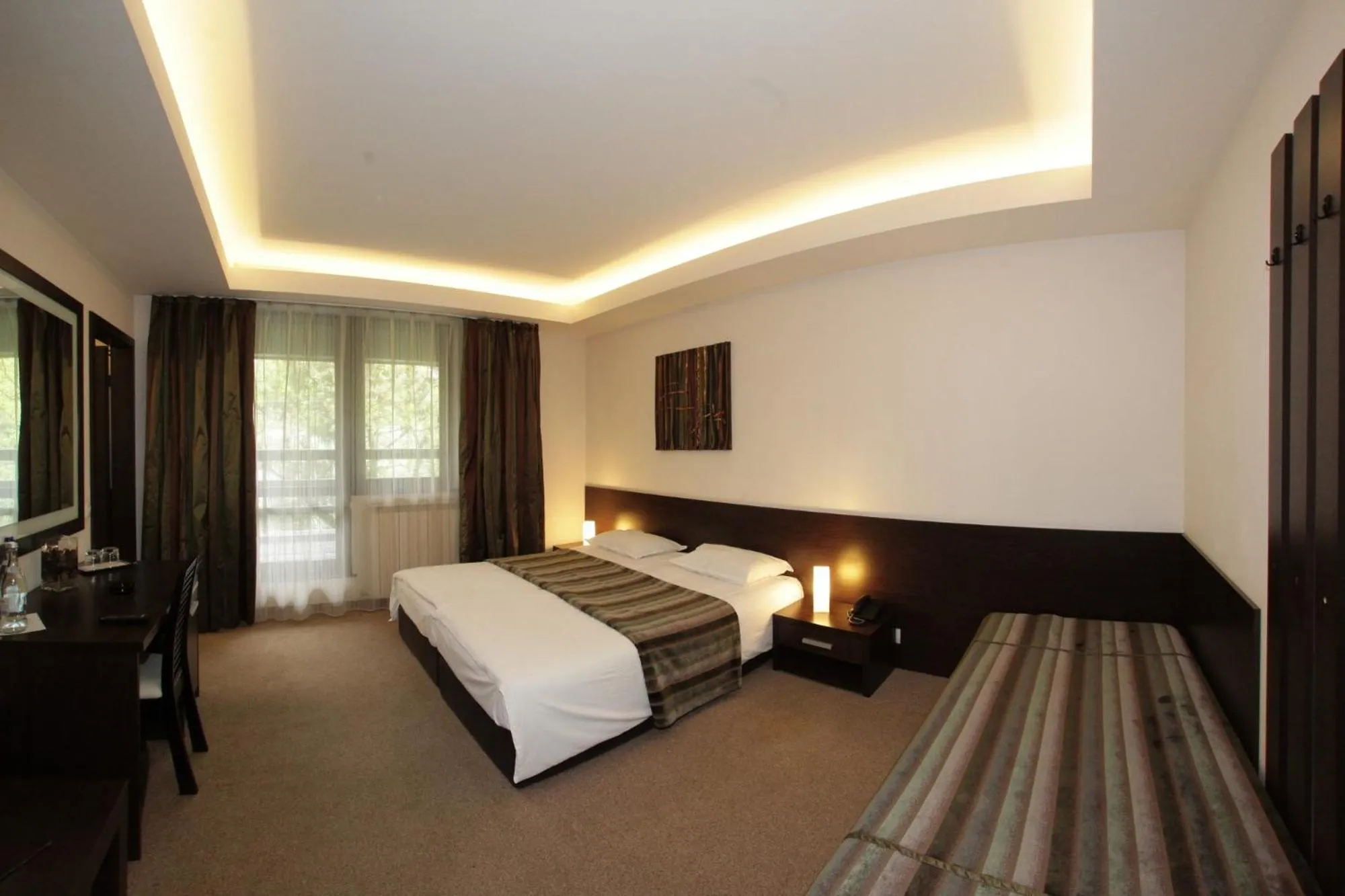 Photo of the whole room, Bed in Hotel Smart