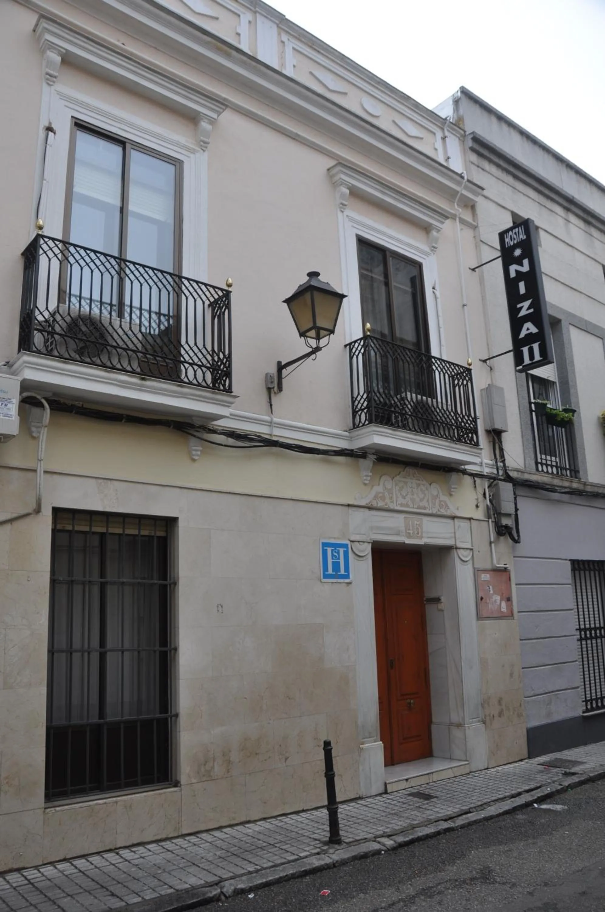 Hostal Niza