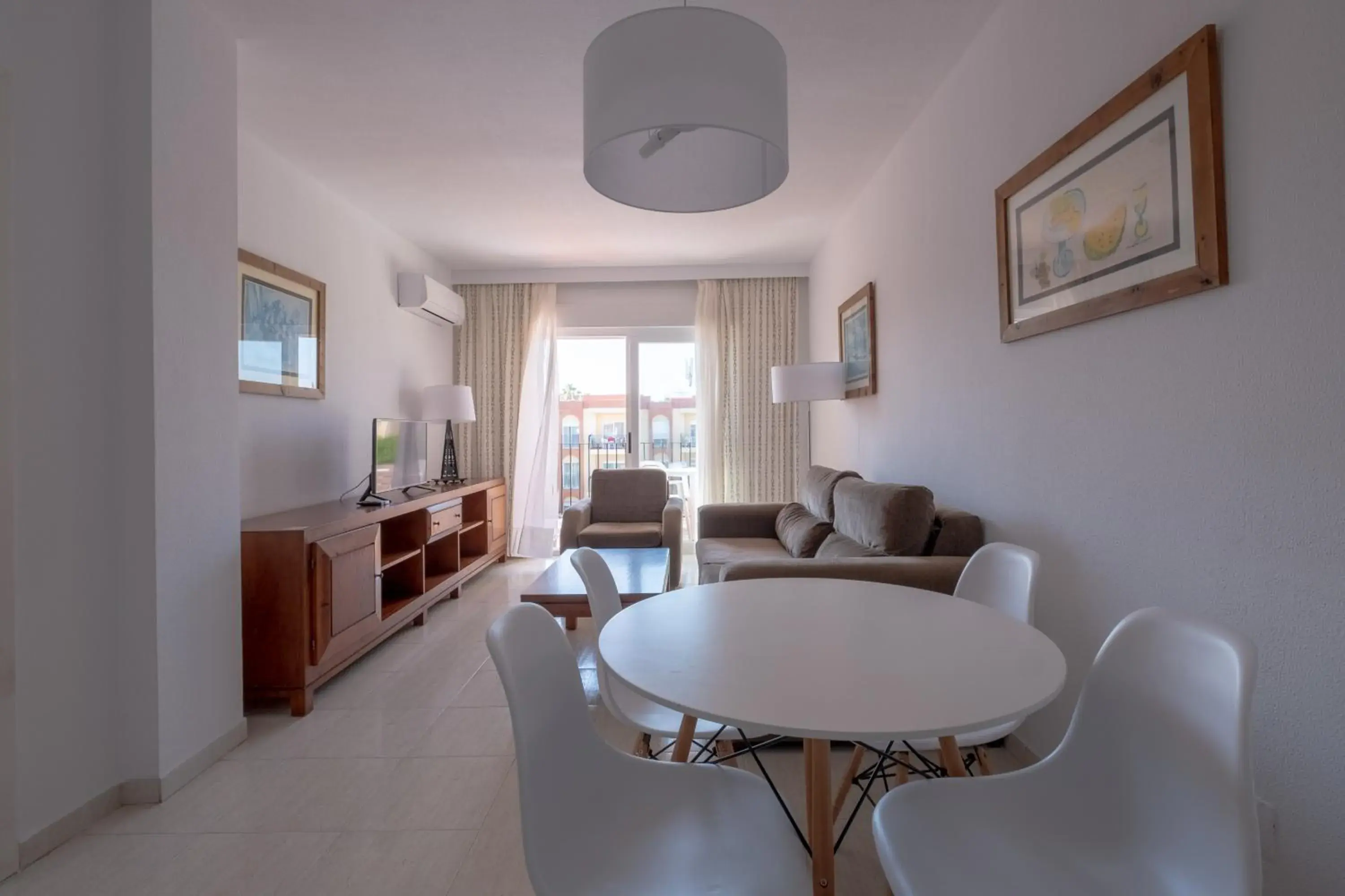 Living room in Aparthotel las Dunas Living room in Aparthotel las Dunas