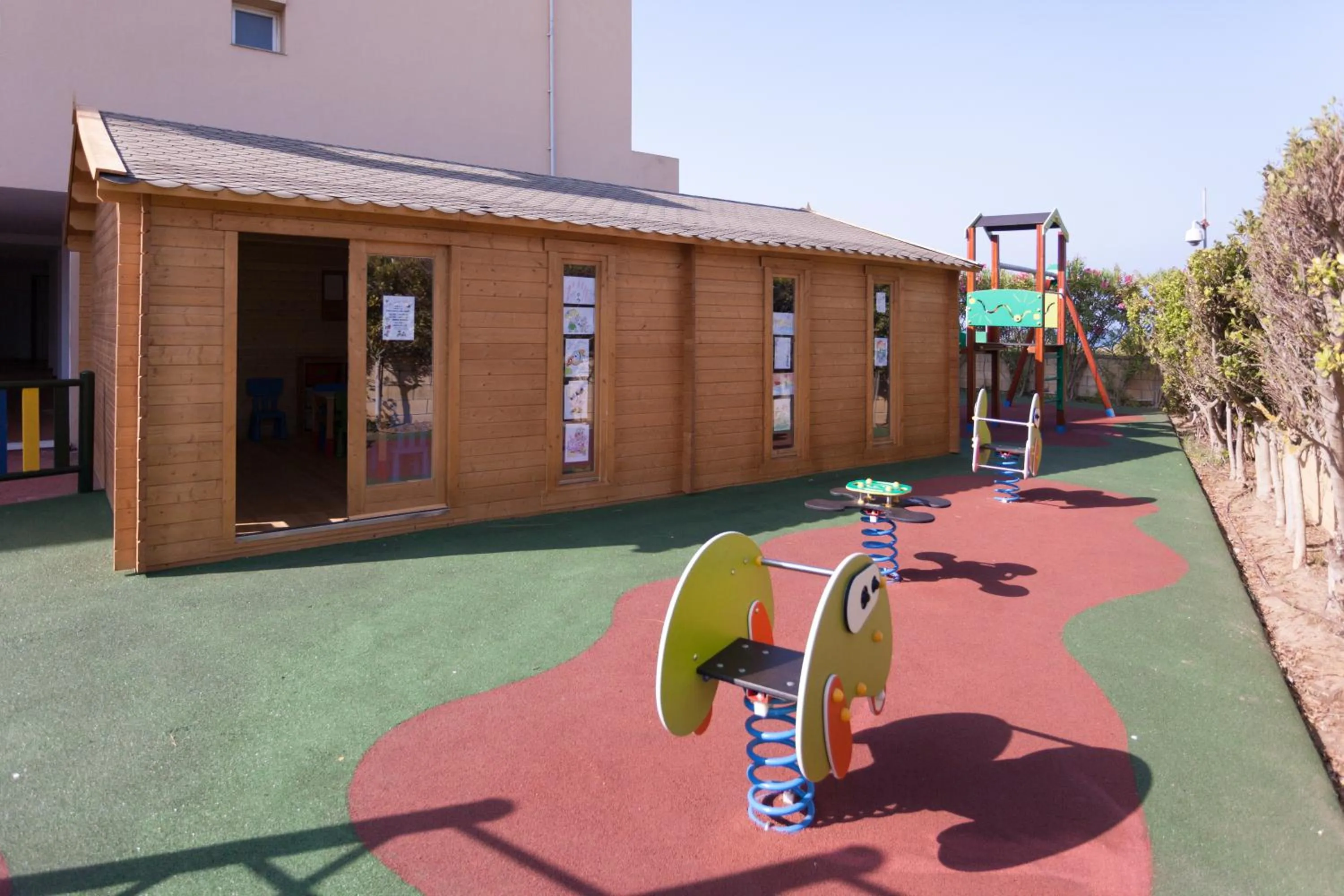Children play ground in Aparthotel las Dunas