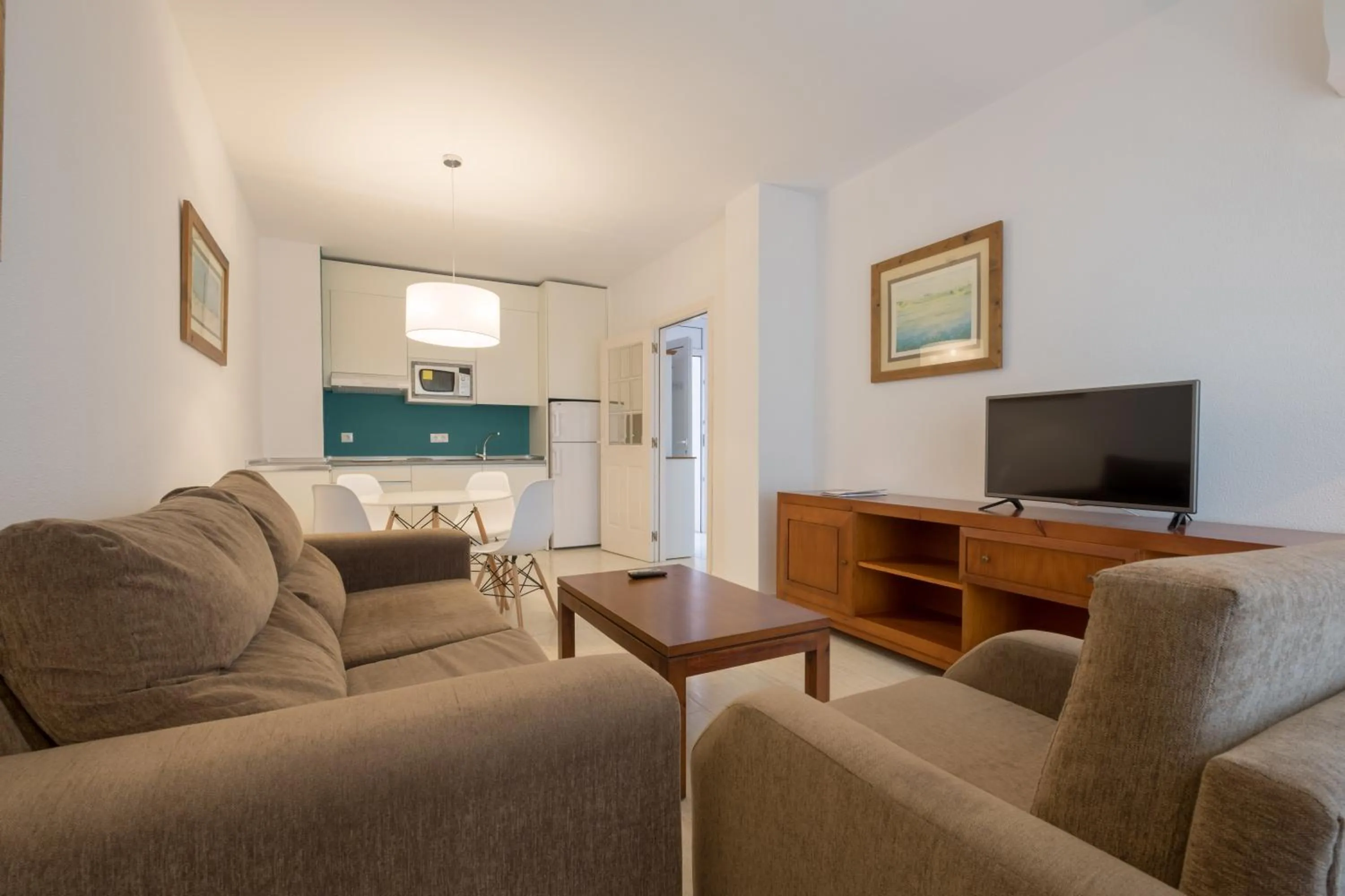 Kitchen or kitchenette in Aparthotel las Dunas