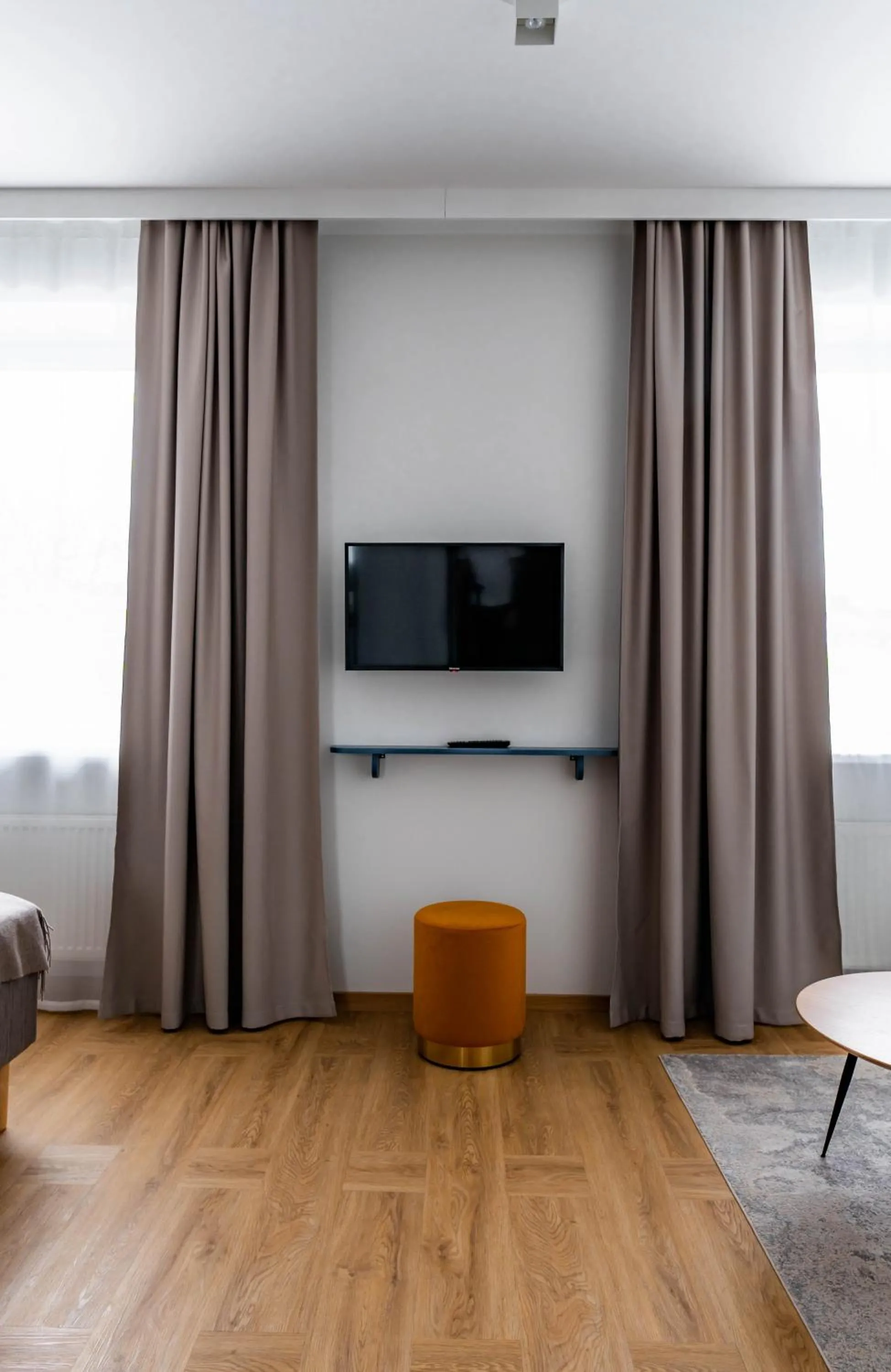 Communal lounge/ TV room in Narva Hotell & Spaa