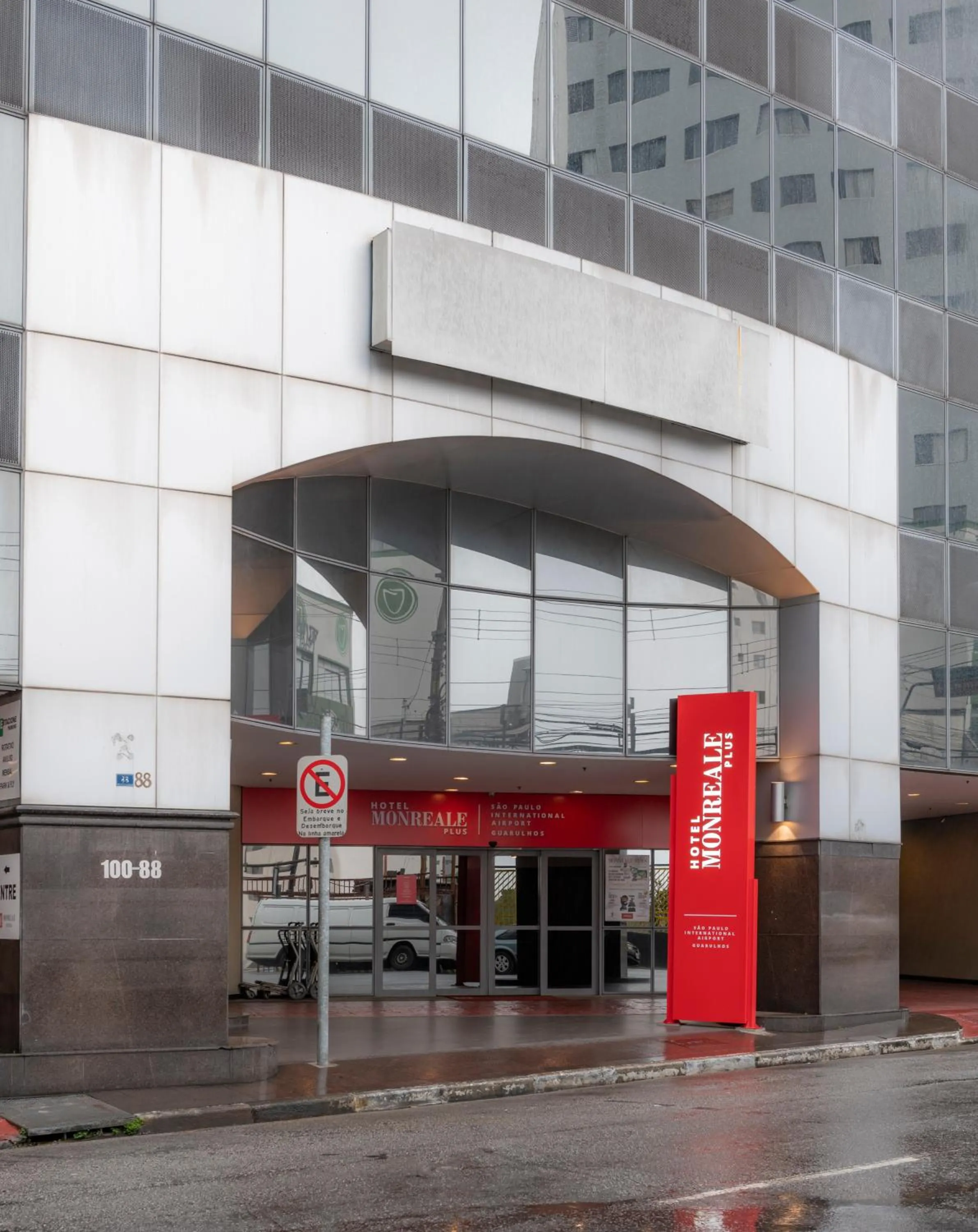 Day in Monreale Plus Guarulhos International Airport