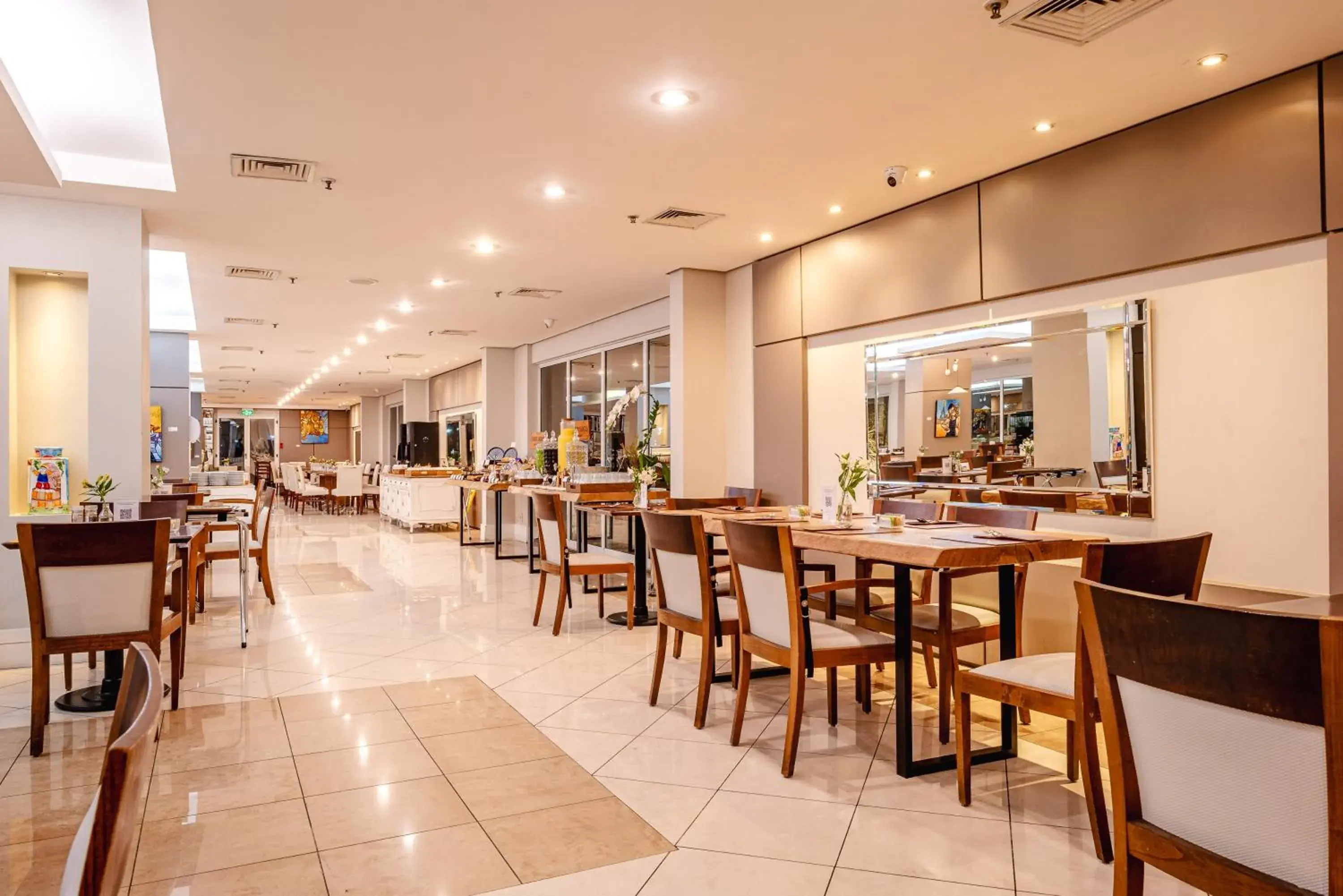 Restaurant/places to eat in Blue Tree Premium Verbo Divino - Nações Unidas Restaurant/places to eat in Blue Tree Premium Verbo Divino - Nações Unidas